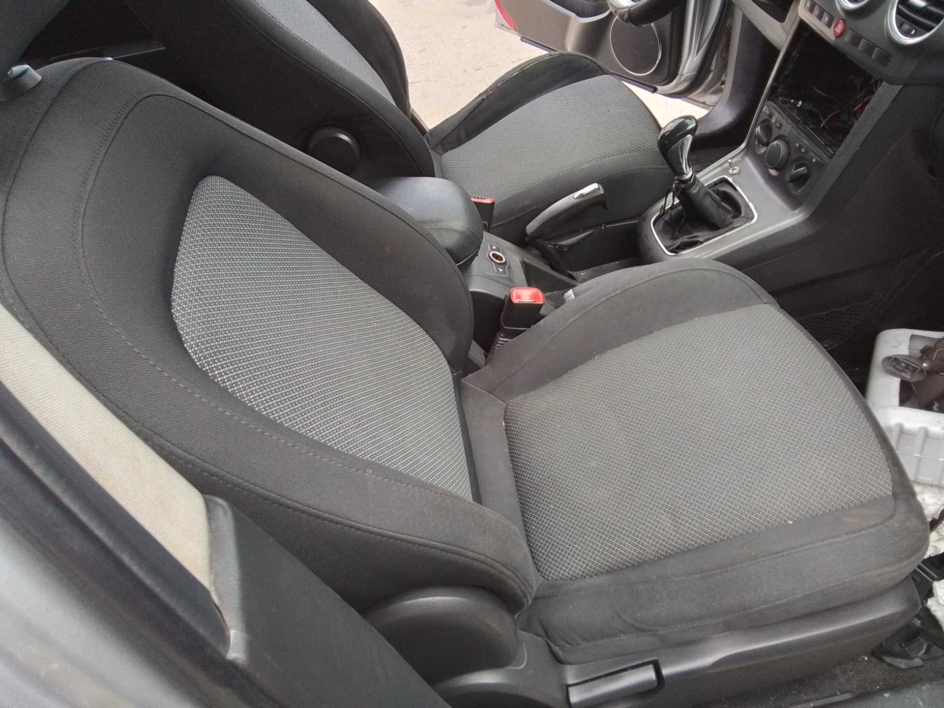 Recambio de asiento delantero derecho para opel antara 2.0 cdti cat (z 20 dmh / llw) referencia OEM IAM   