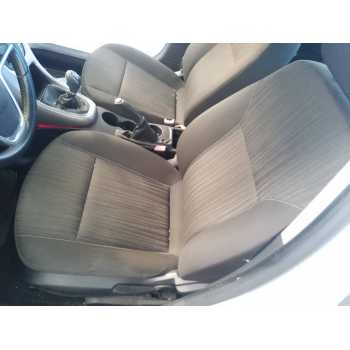 ASIENTO DELANTERO IZQUIERDO 
