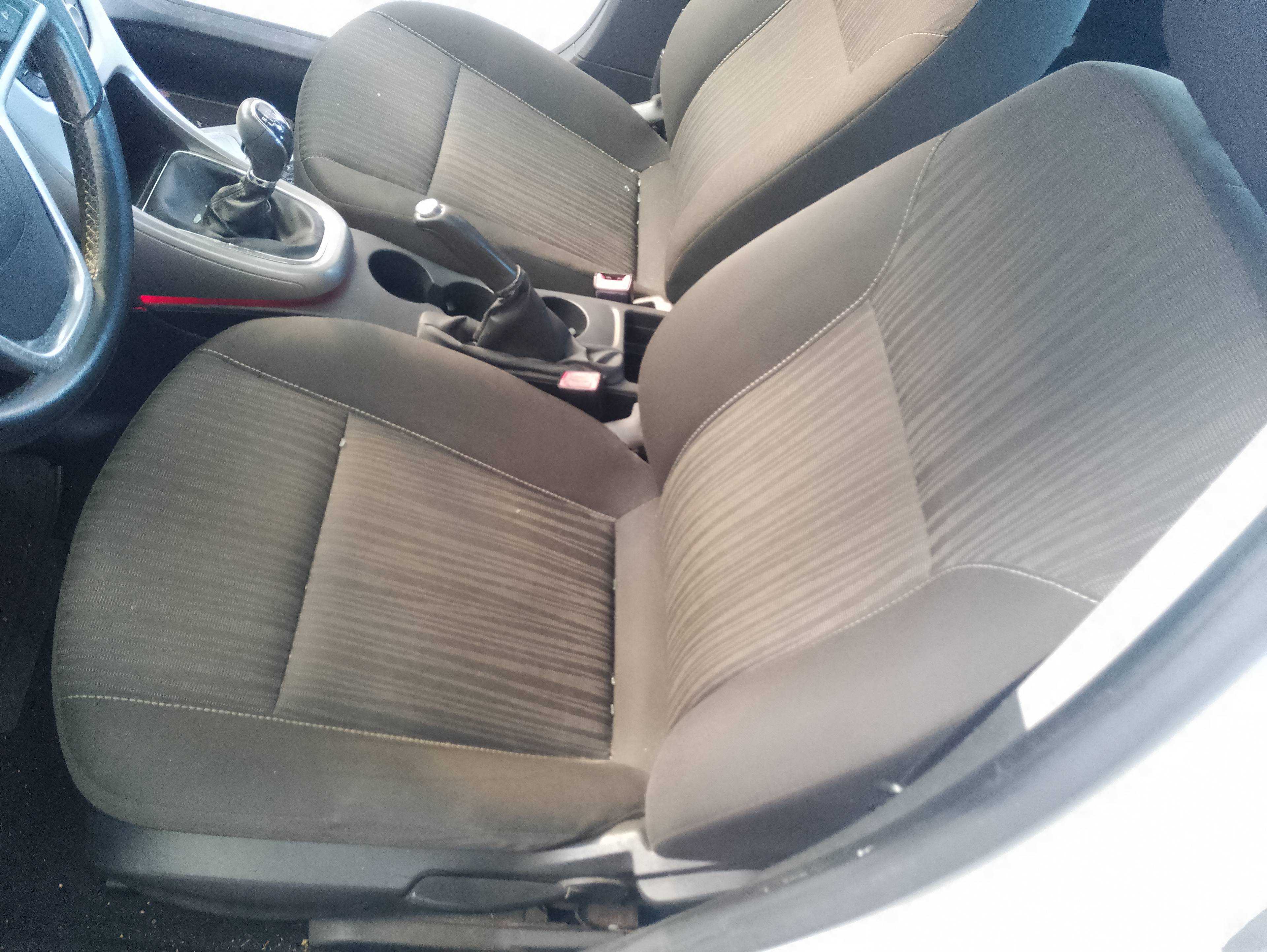 Recambio de asiento delantero izquierdo para opel astra j lim. 1.3 16v cdti referencia OEM IAM   