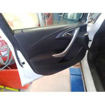GUARNECIDO PUERTA DELANTERA IZQUIERDA 