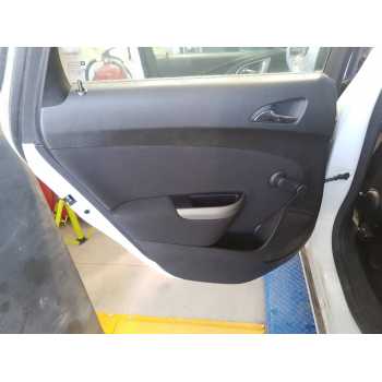 GUARNECIDO PUERTA TRASERA IZQUIERDA 