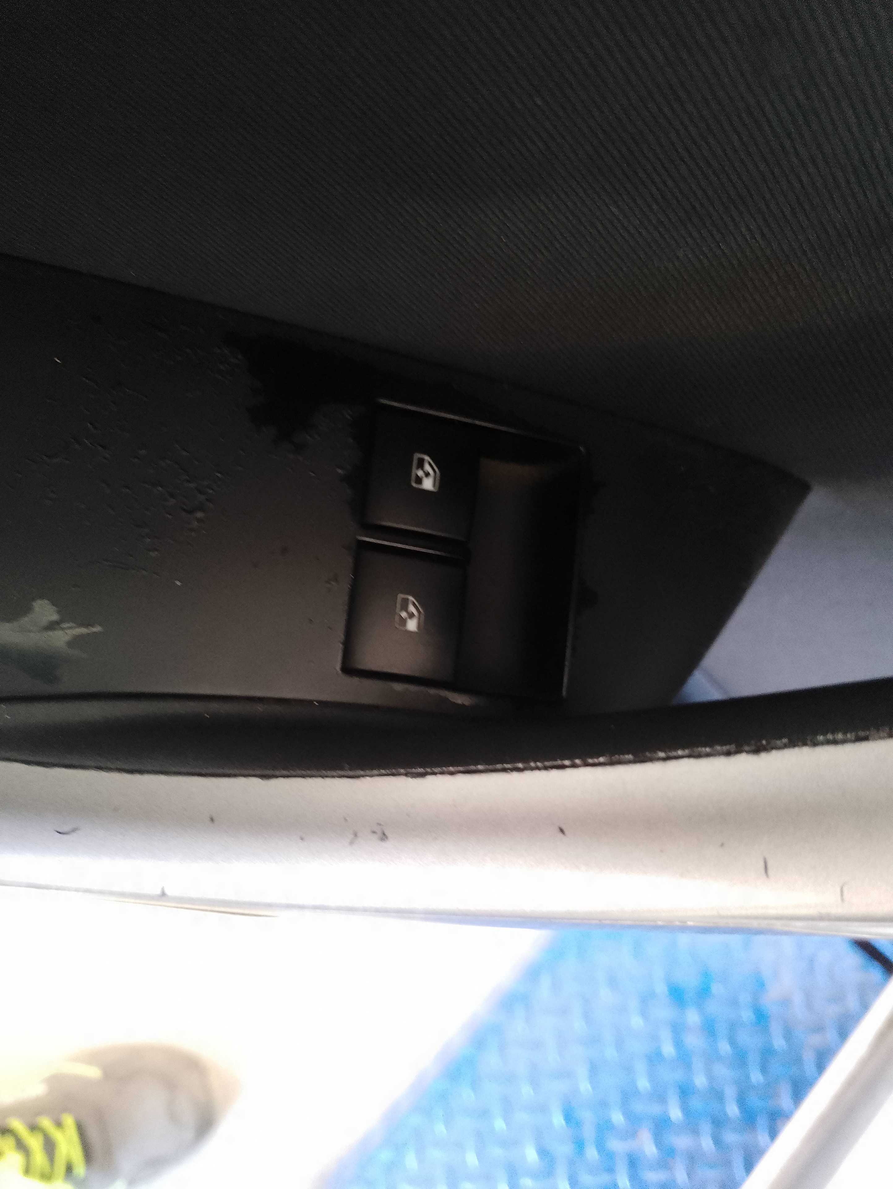 Recambio de mando elevalunas delantero izquierdo para opel astra j lim. 1.3 16v cdti referencia OEM IAM   