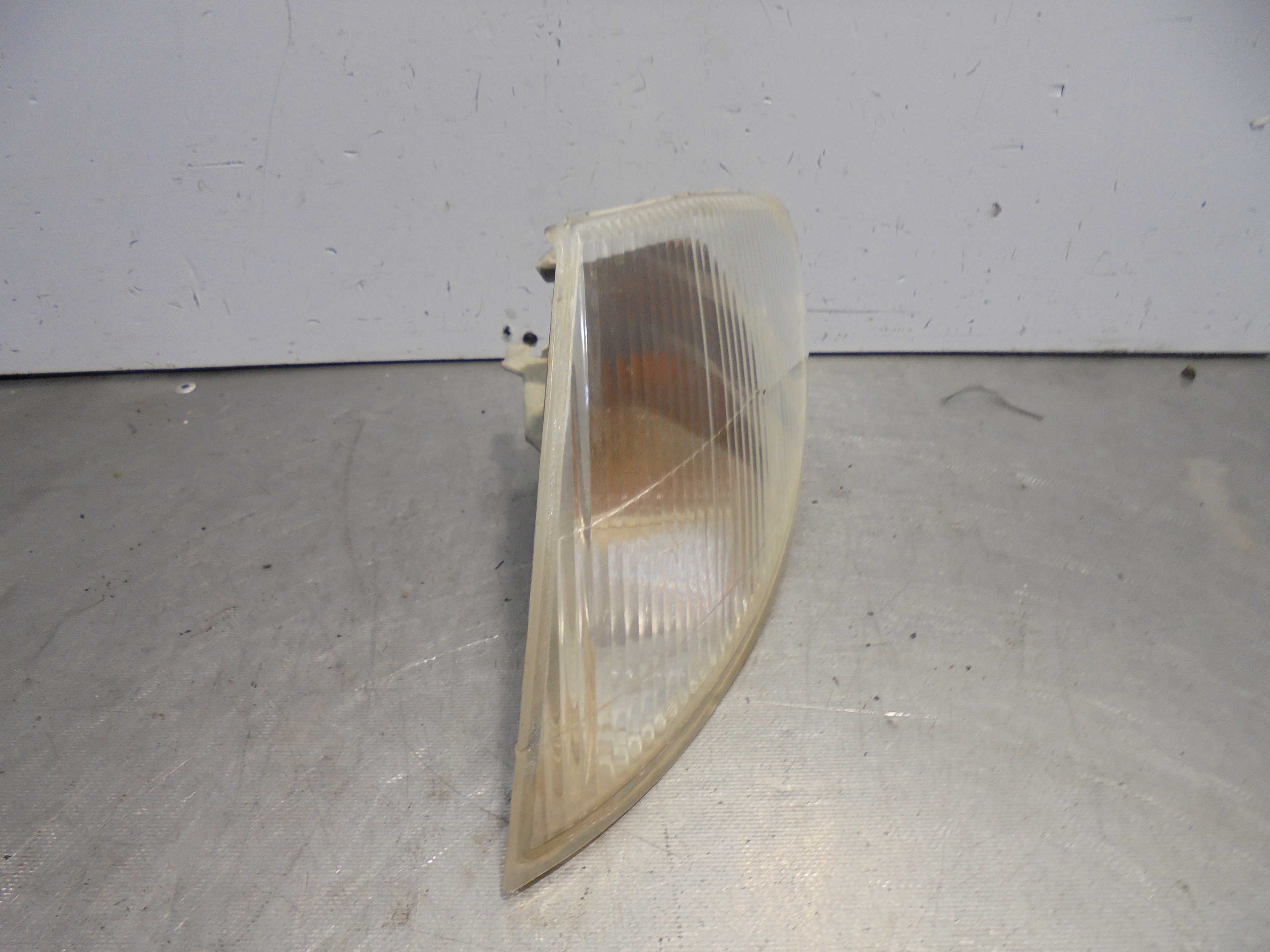 Recambio de piloto delantero izquierdo para renault megane i berlina hatchback (ba0) 2.0 alize referencia OEM IAM   