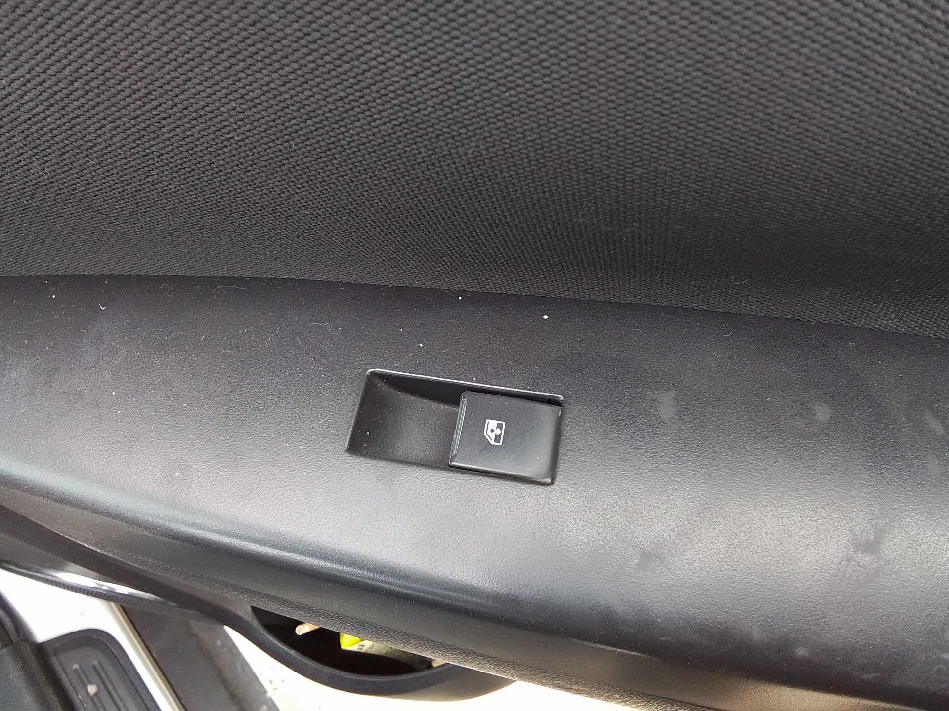 Recambio de mando elevalunas delantero derecho para opel antara 2.0 cdti cat (z 20 dmh / llw) referencia OEM IAM   