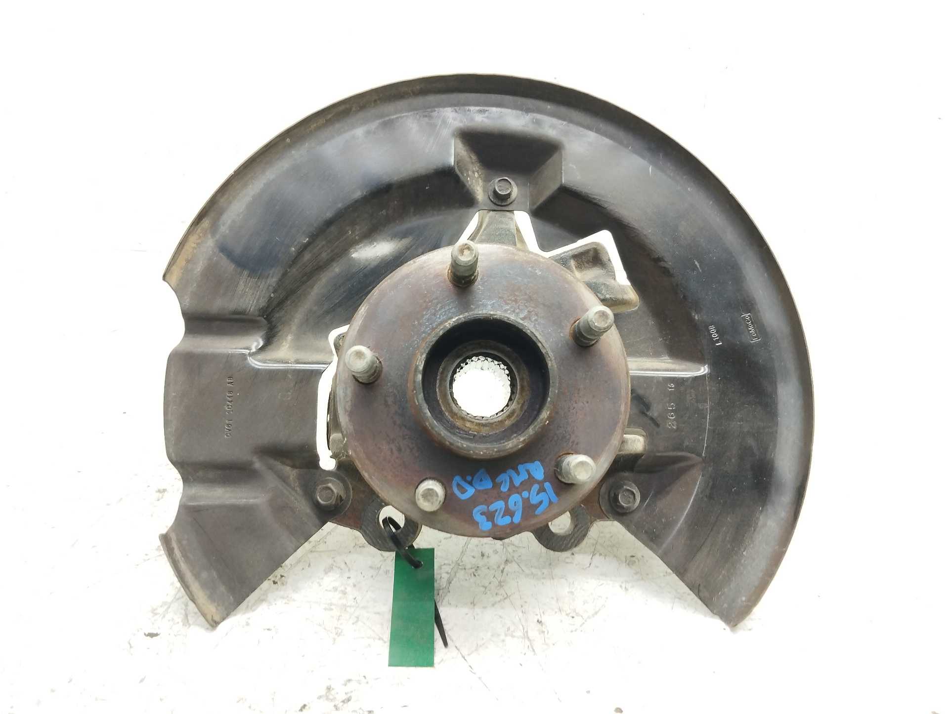 Recambio de mangueta delantera derecha para ford kuga (cbs) st-line 2wd referencia OEM IAM CV612C448AB  
