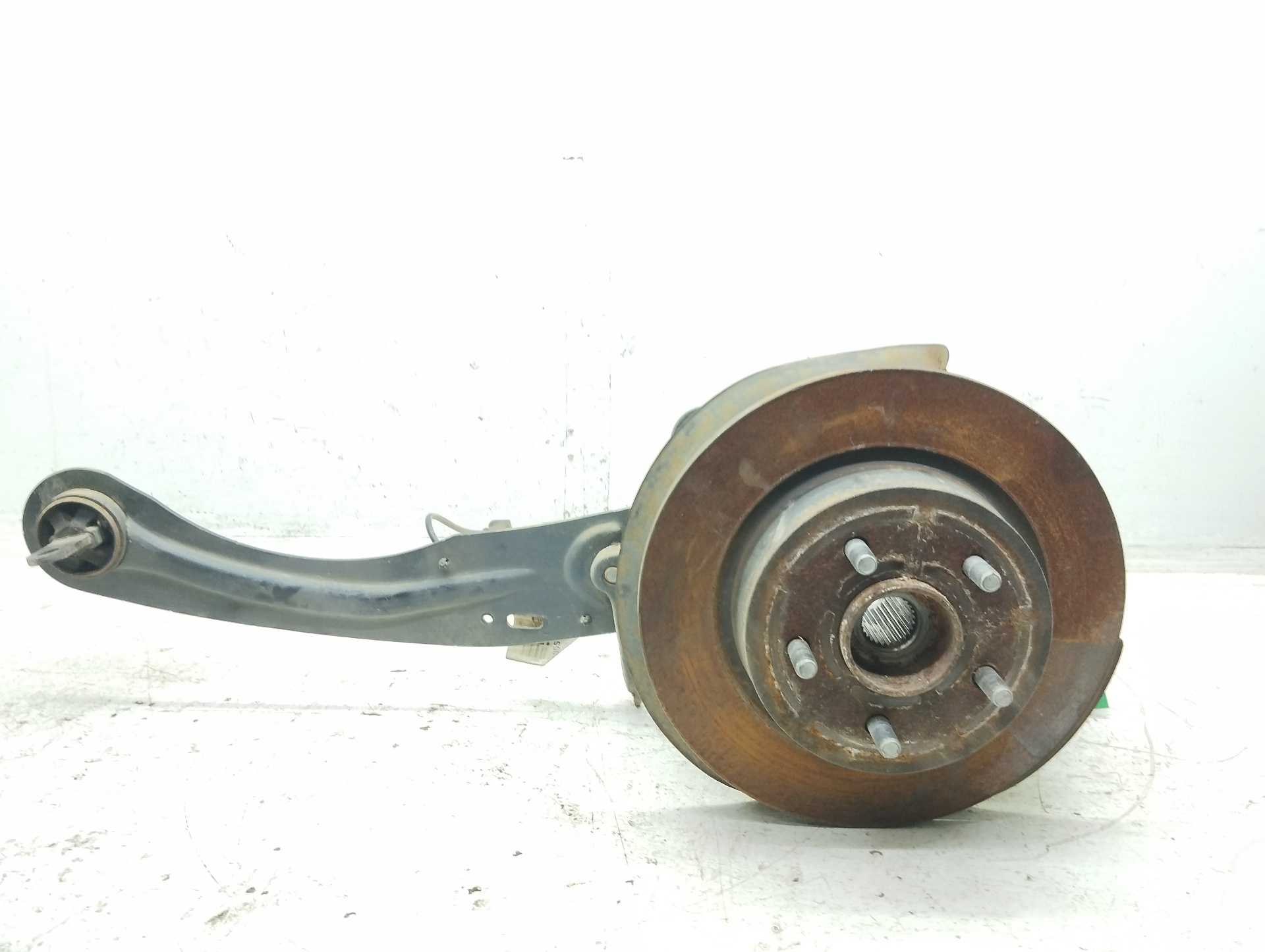 Recambio de mangueta trasera izquierda para ford kuga (cbs) st-line 2wd referencia OEM IAM FV4T2C055  