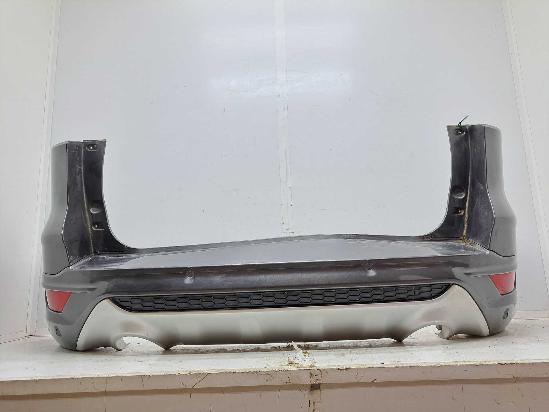 Recambio de paragolpes trasero para ford kuga (cbs) st-line 2wd referencia OEM IAM CV4J17D781A  