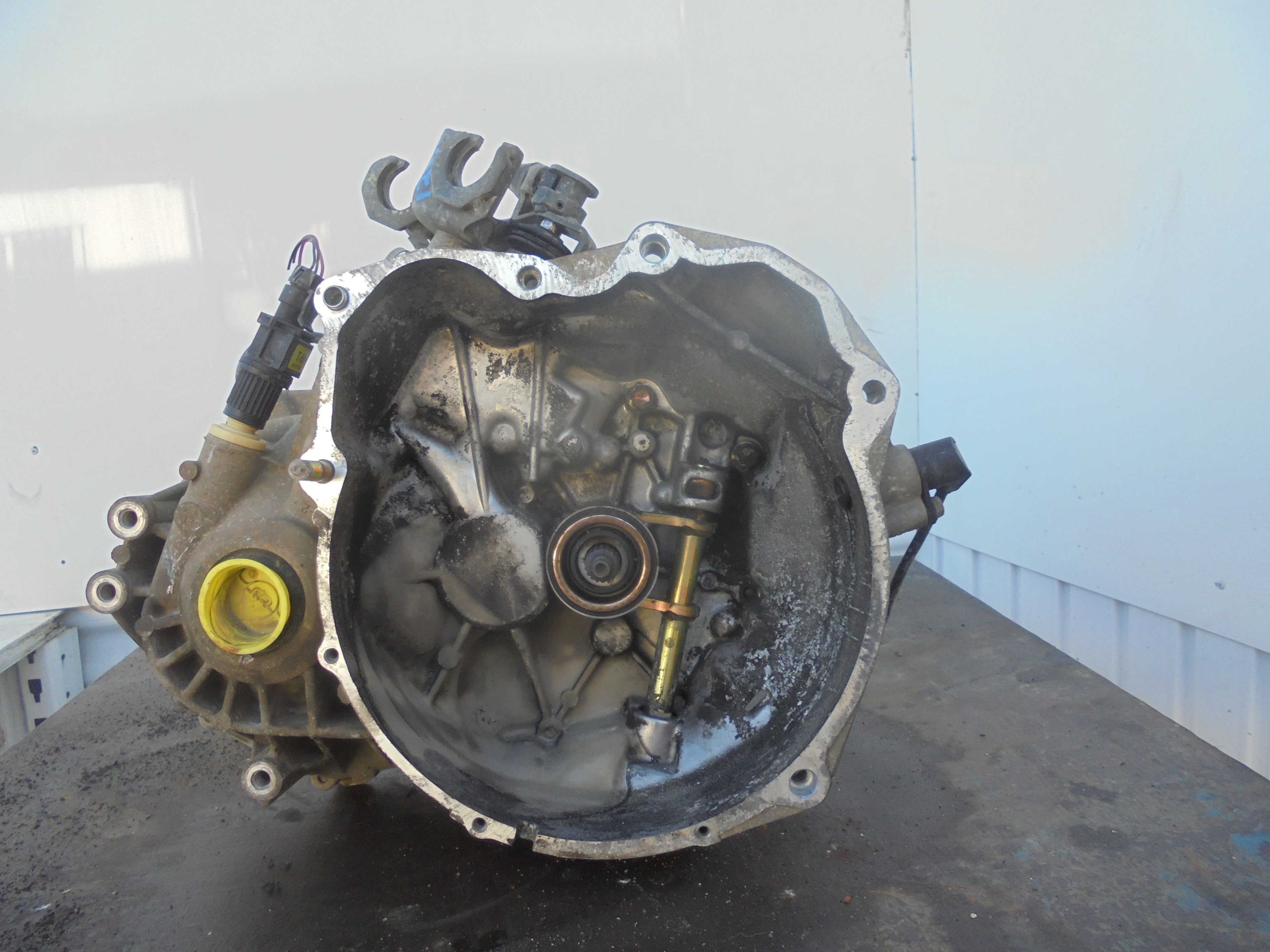 Recambio de caja cambios para chevrolet matiz se referencia OEM IAM   