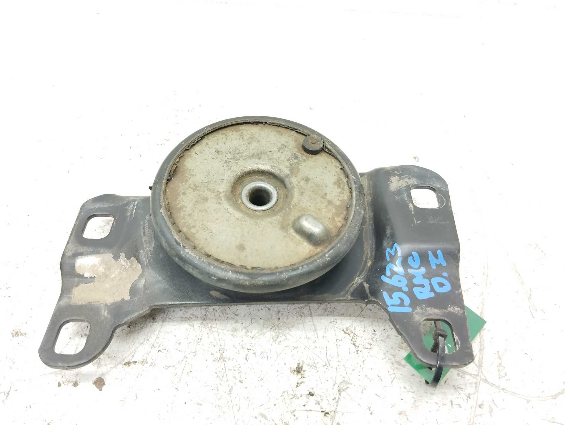 Recambio de soporte cambio para ford kuga (cbs) st-line 2wd referencia OEM IAM 5N517M121  