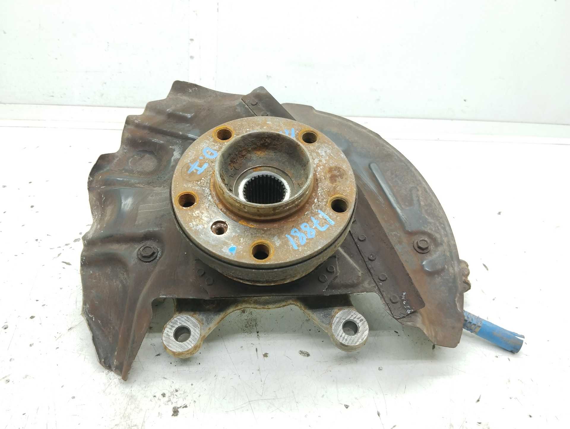 Recambio de mangueta delantera izquierda para bmw x5 (e53) 3.0d referencia OEM IAM   