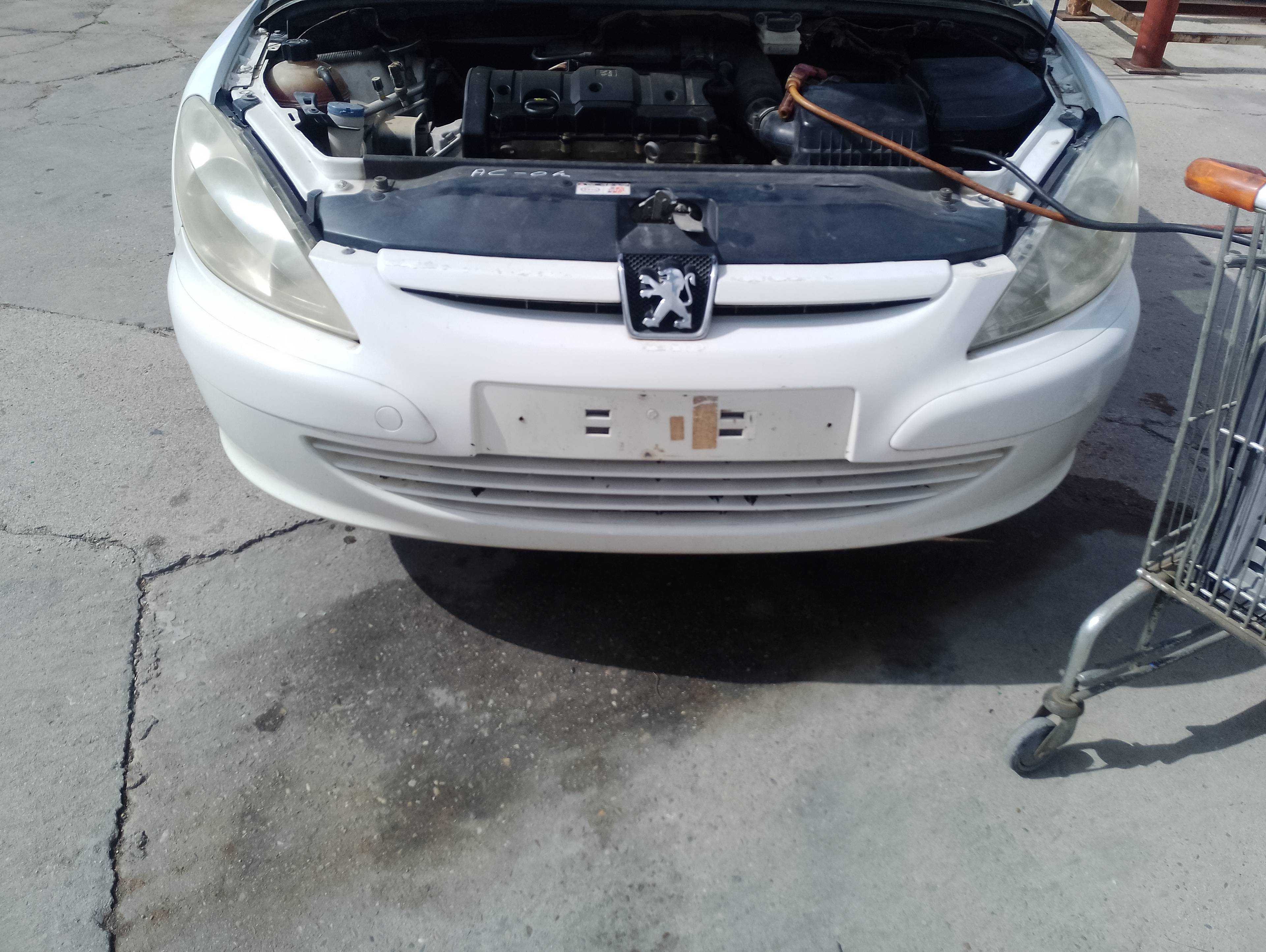 Recambio de paragolpes delantero para peugeot 307 (s1) xr clim plus referencia OEM IAM   