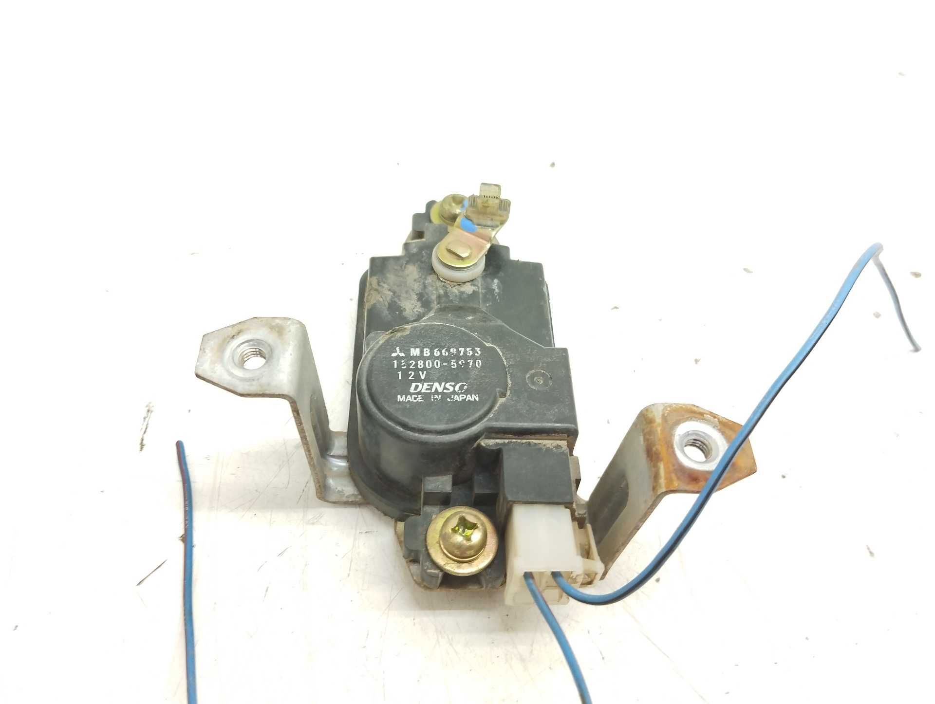 Recambio de motor cierre centralizado trasero izquierdo para mitsubishi galloper (hyundai) referencia OEM IAM MB649753 152800597