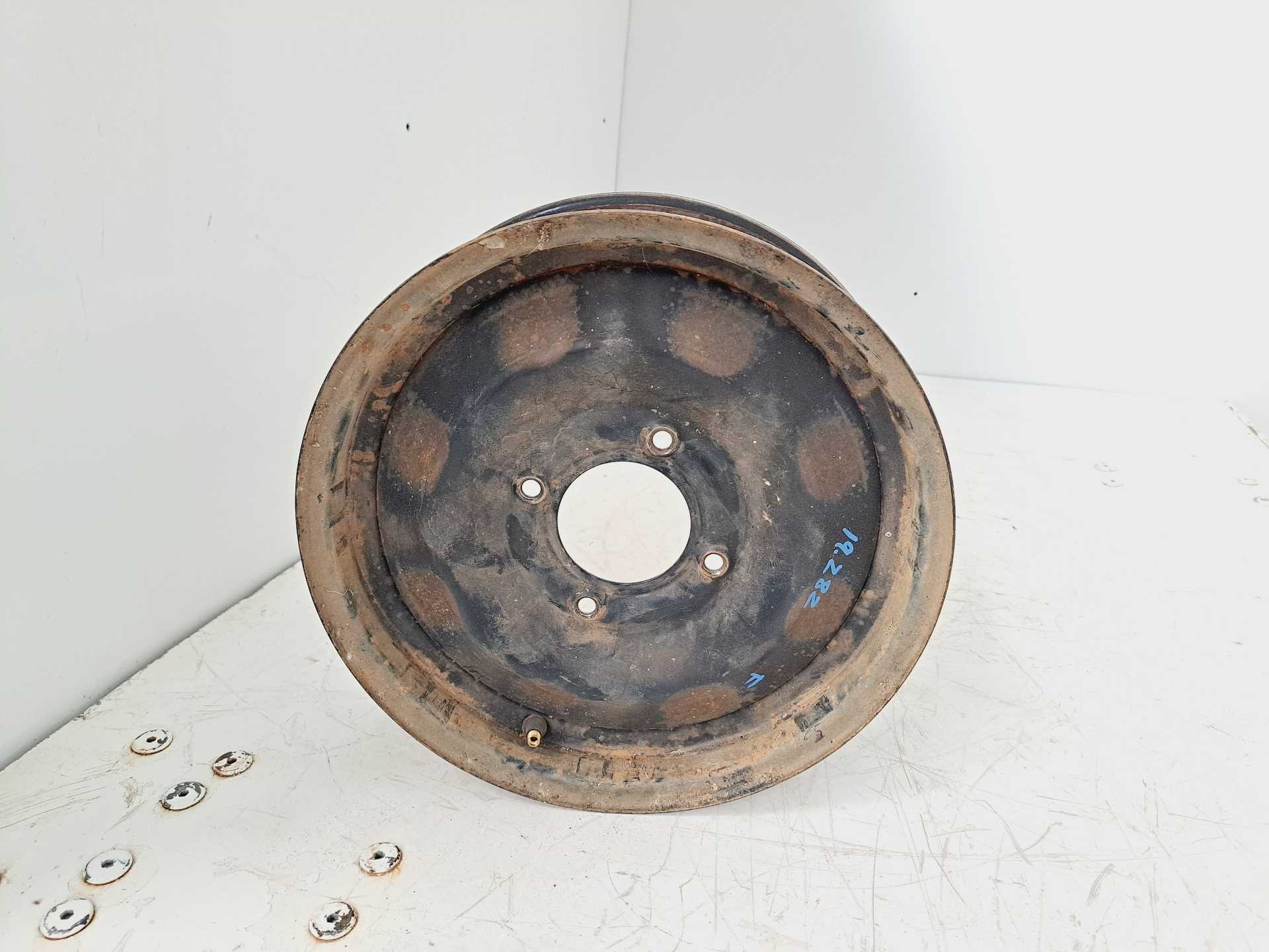 Recambio de llanta para aixam a721 referencia OEM IAM R13 603151 