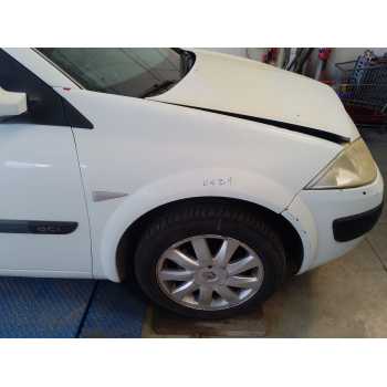 ALETA DELANTERA DERECHA 7701477187 