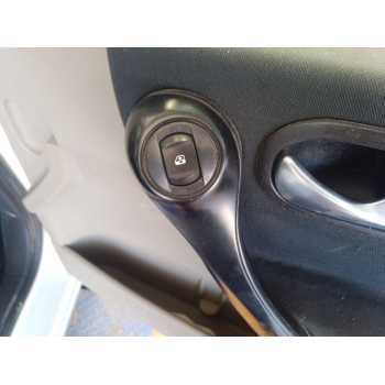 MANDO ELEVALUNAS DELANTERO DERECHO 8200108266 