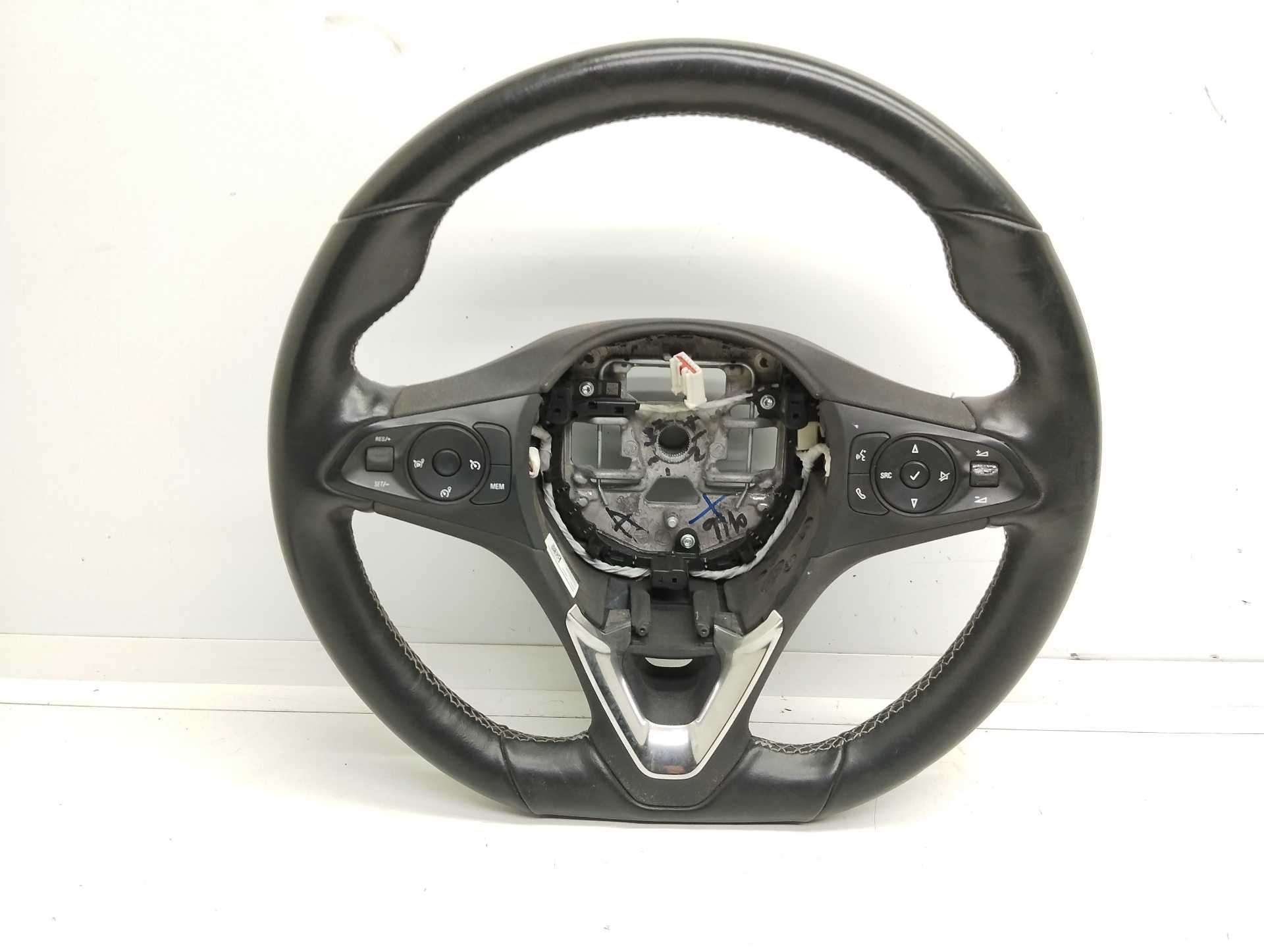Recambio de volante para opel corsa f edition referencia OEM IAM 2002710534  