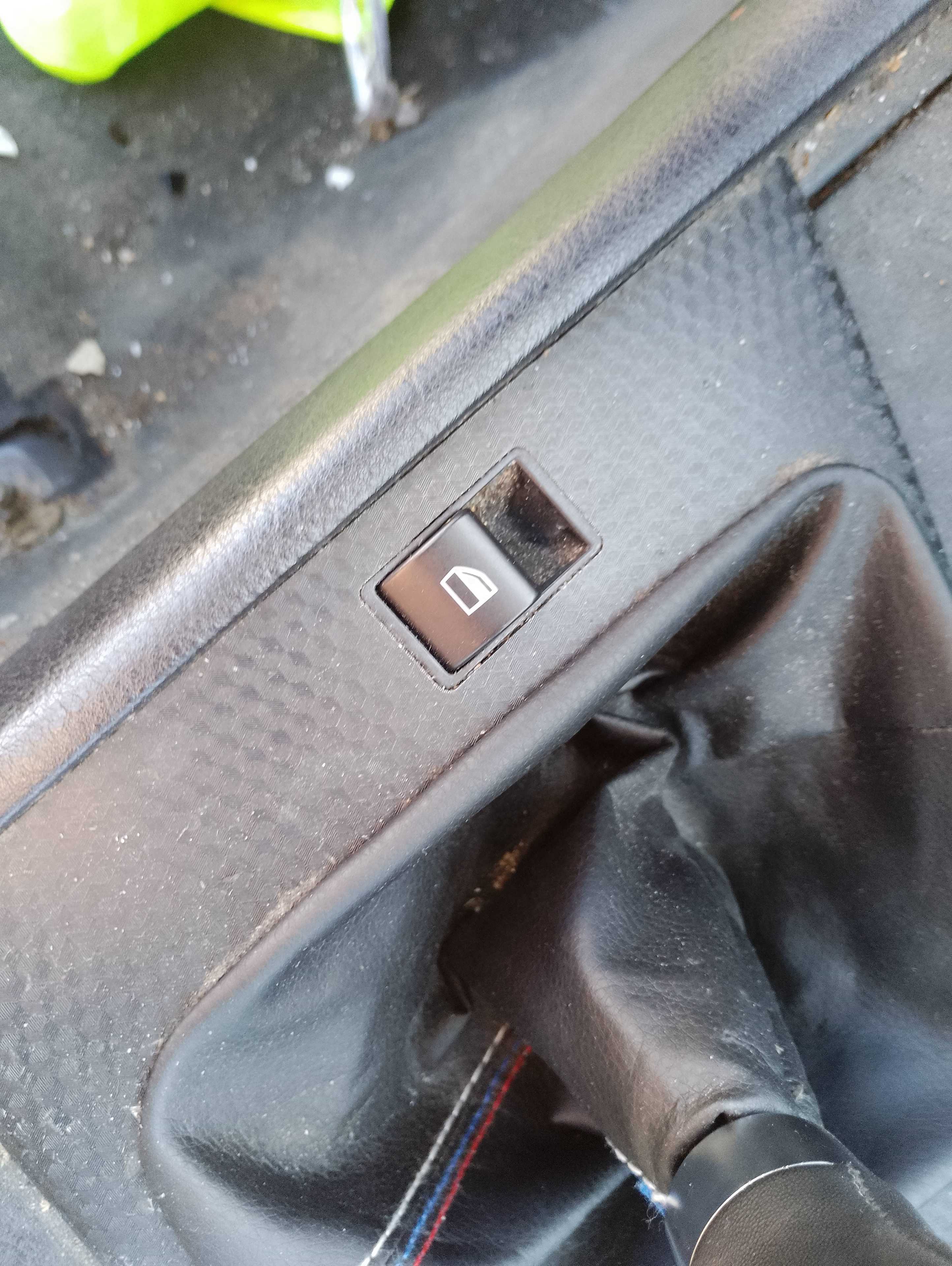 Recambio de mando elevalunas delantero izquierdo para bmw serie 3 berlina (e46) 320i referencia OEM IAM   