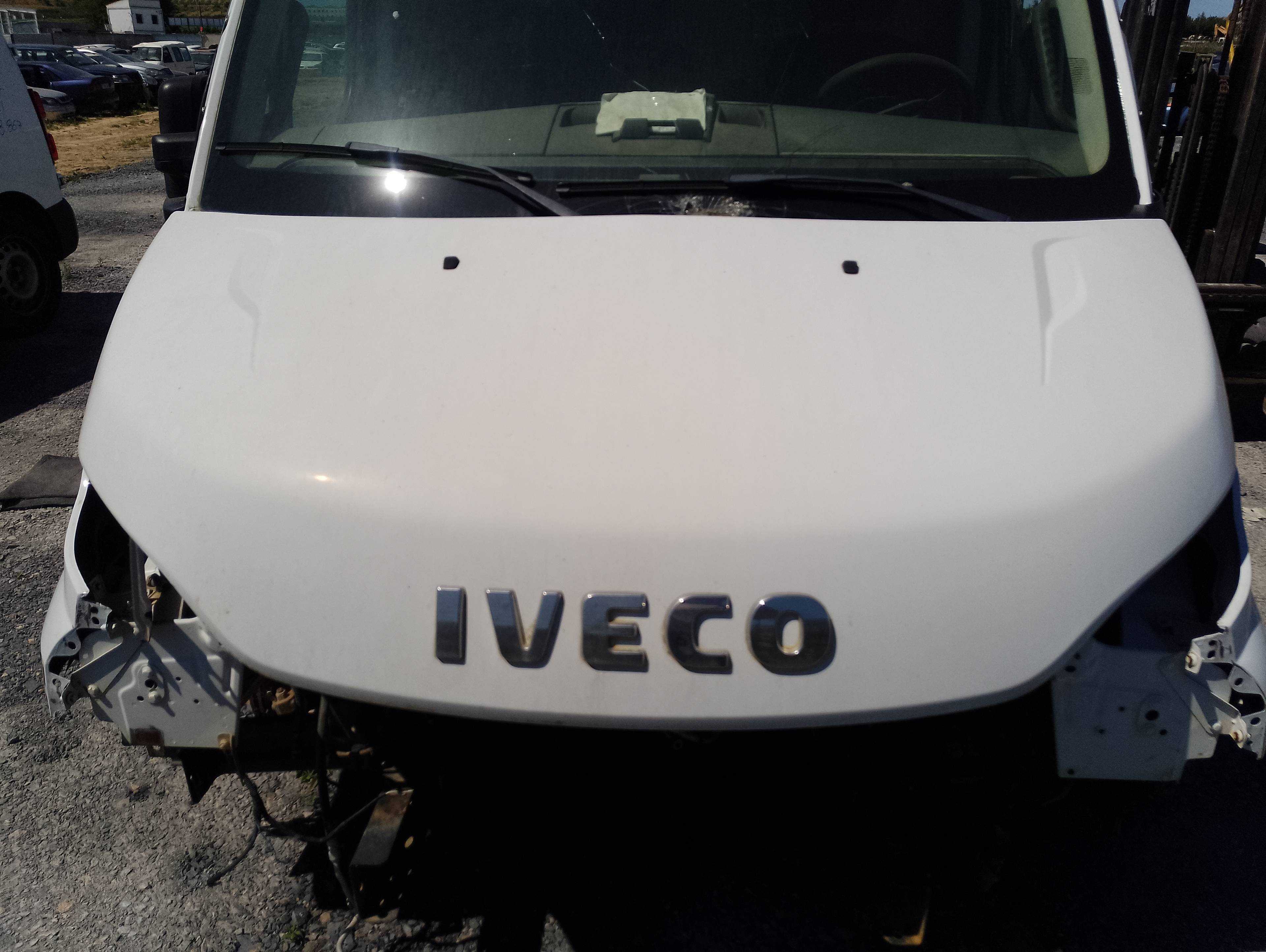 Recambio de capo para iveco 35s16 referencia OEM IAM   