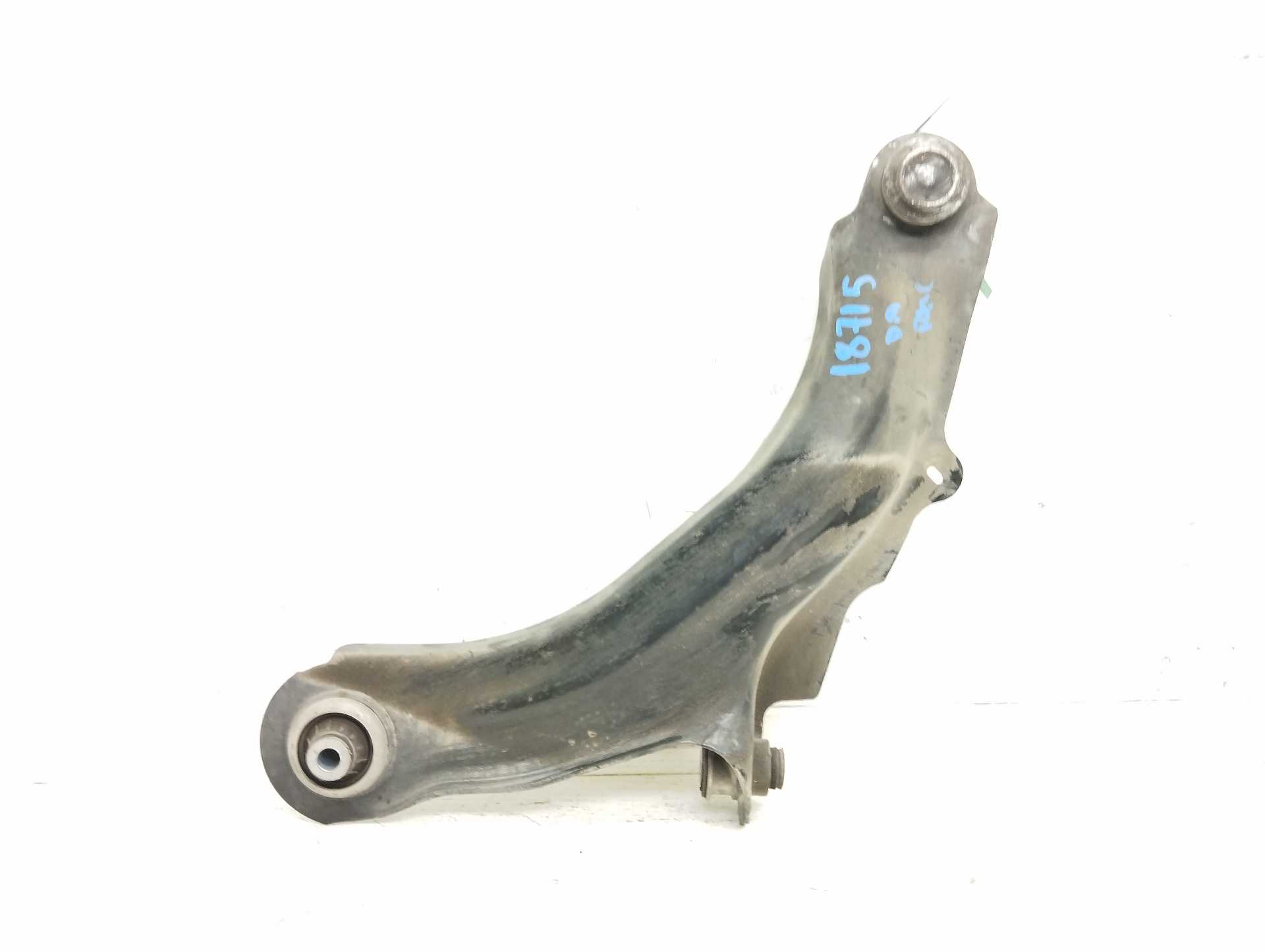 Recambio de brazo suspension inferior delantero derecho para renault captur dynamique referencia OEM IAM  545045743R 