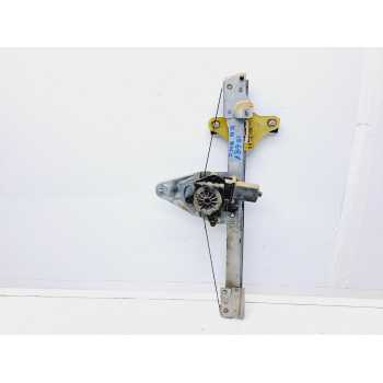 Recambio de elevalunas delantero derecho para dacia duster 1.5 dci diesel fap cat referencia OEM IAM 807201952R  
