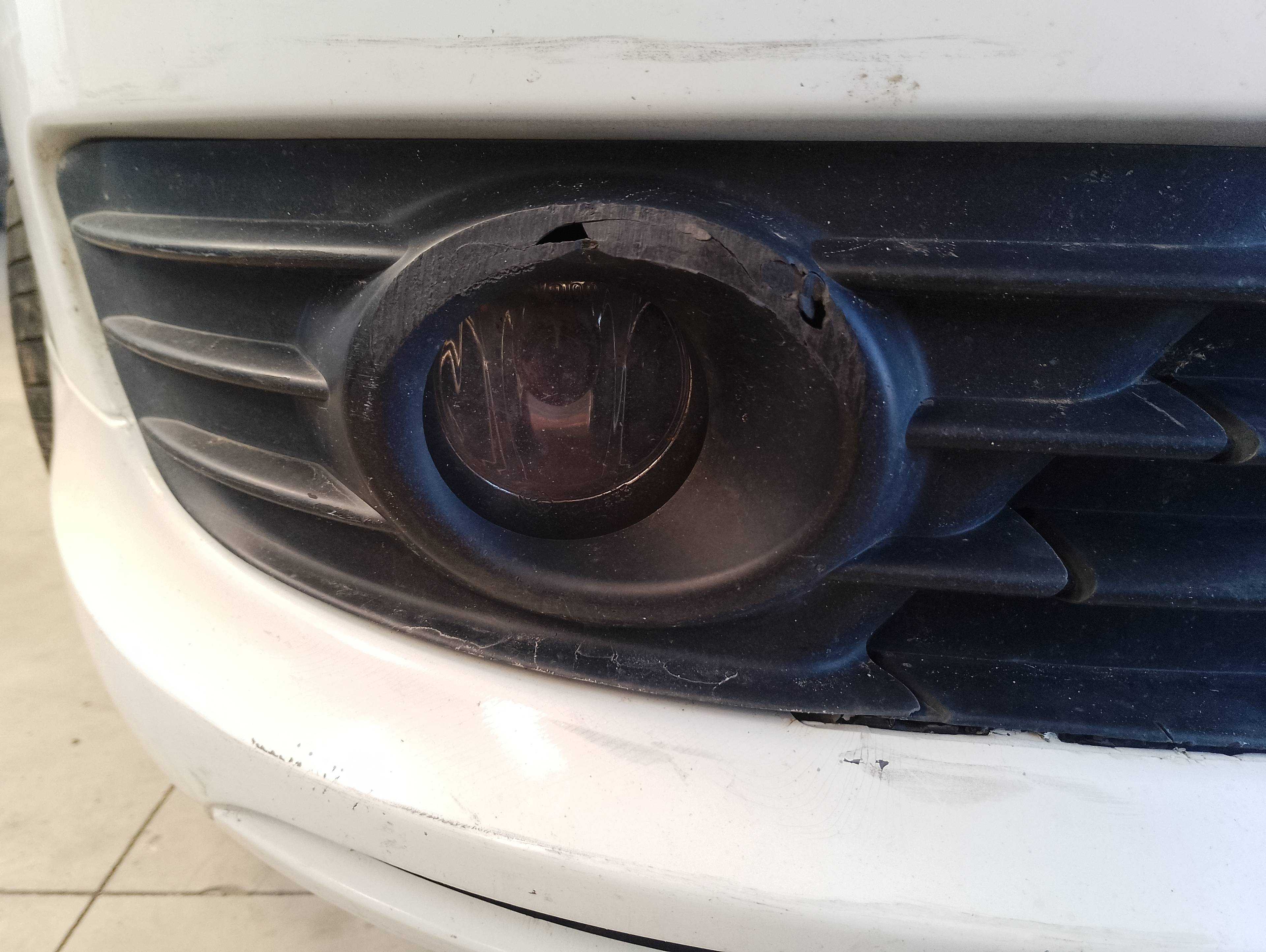 Recambio de faro antiniebla derecho para citroën c4 berlina vtr plus referencia OEM IAM   