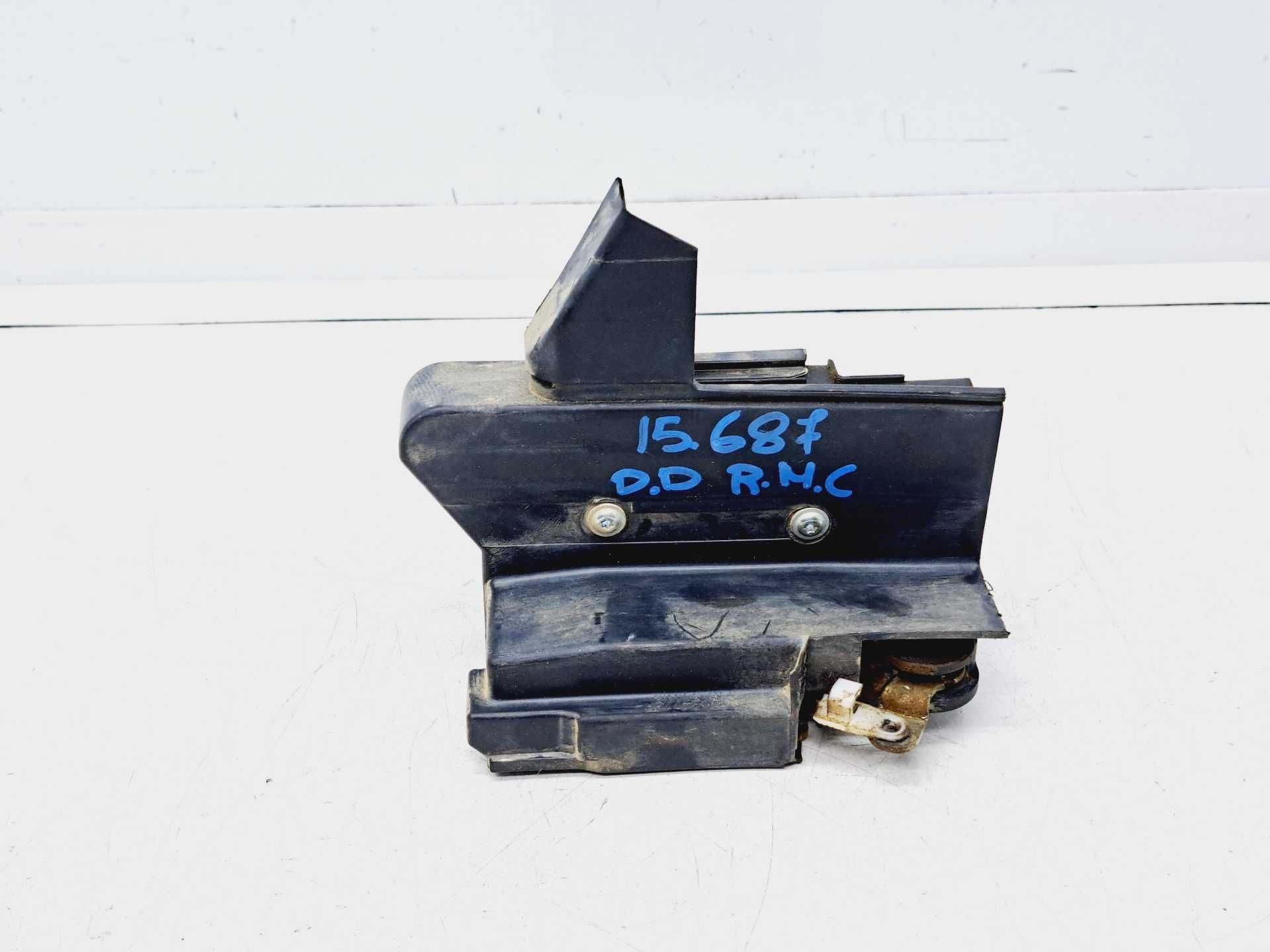 Recambio de cerradura puerta delantera derecha para dacia duster 1.5 dci diesel fap cat referencia OEM IAM   