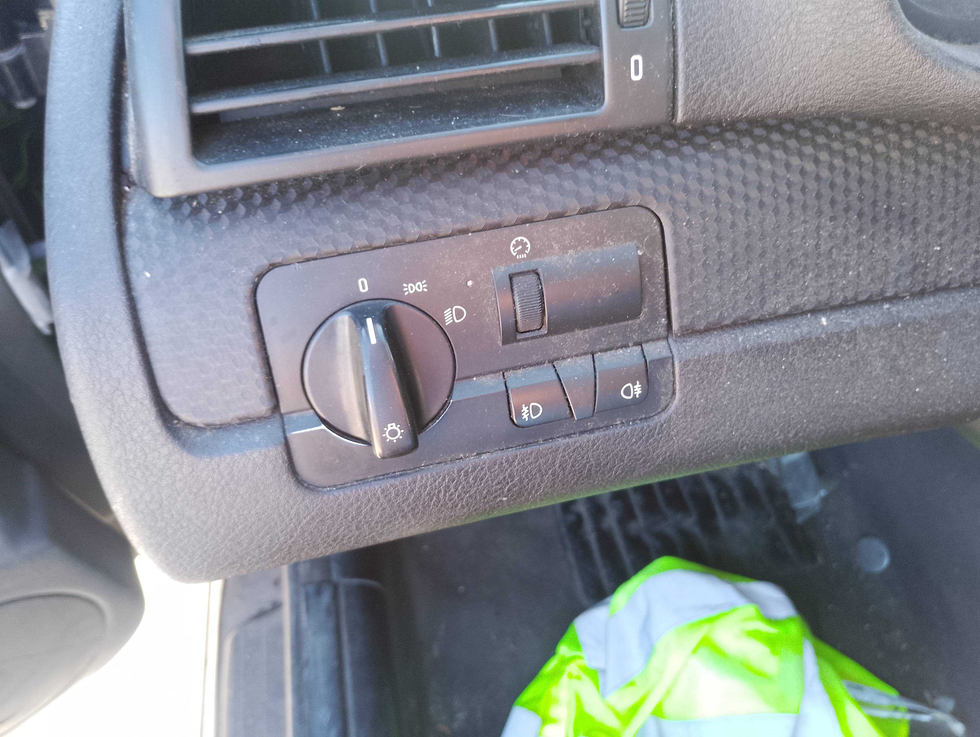 Recambio de mando luces para bmw serie 3 berlina (e46) 320i referencia OEM IAM   