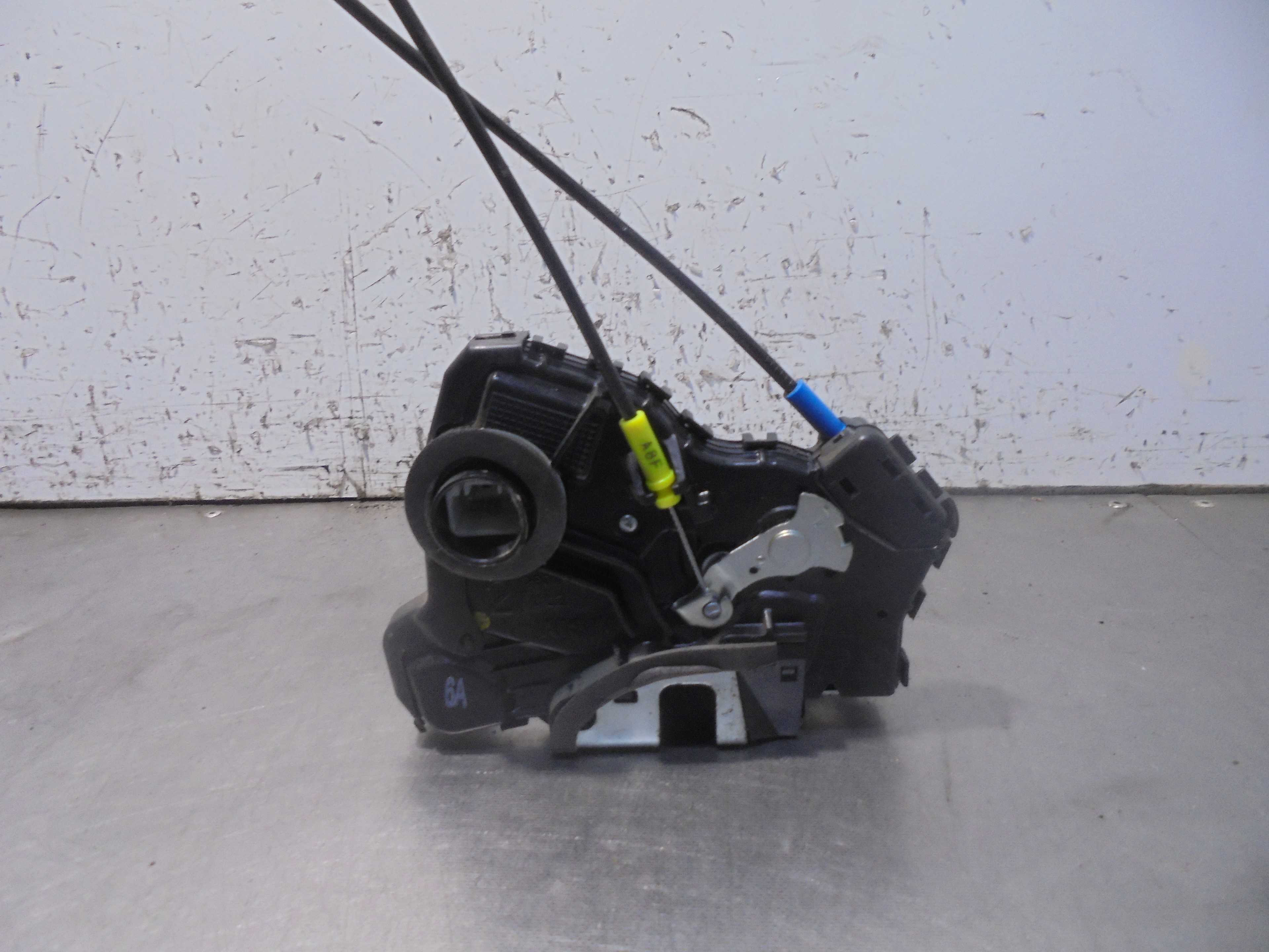 Recambio de cerradura puerta trasera derecha para toyota auris hybrid active referencia OEM IAM  ELECTRICA 5 PUERTAS NO PROBADA 