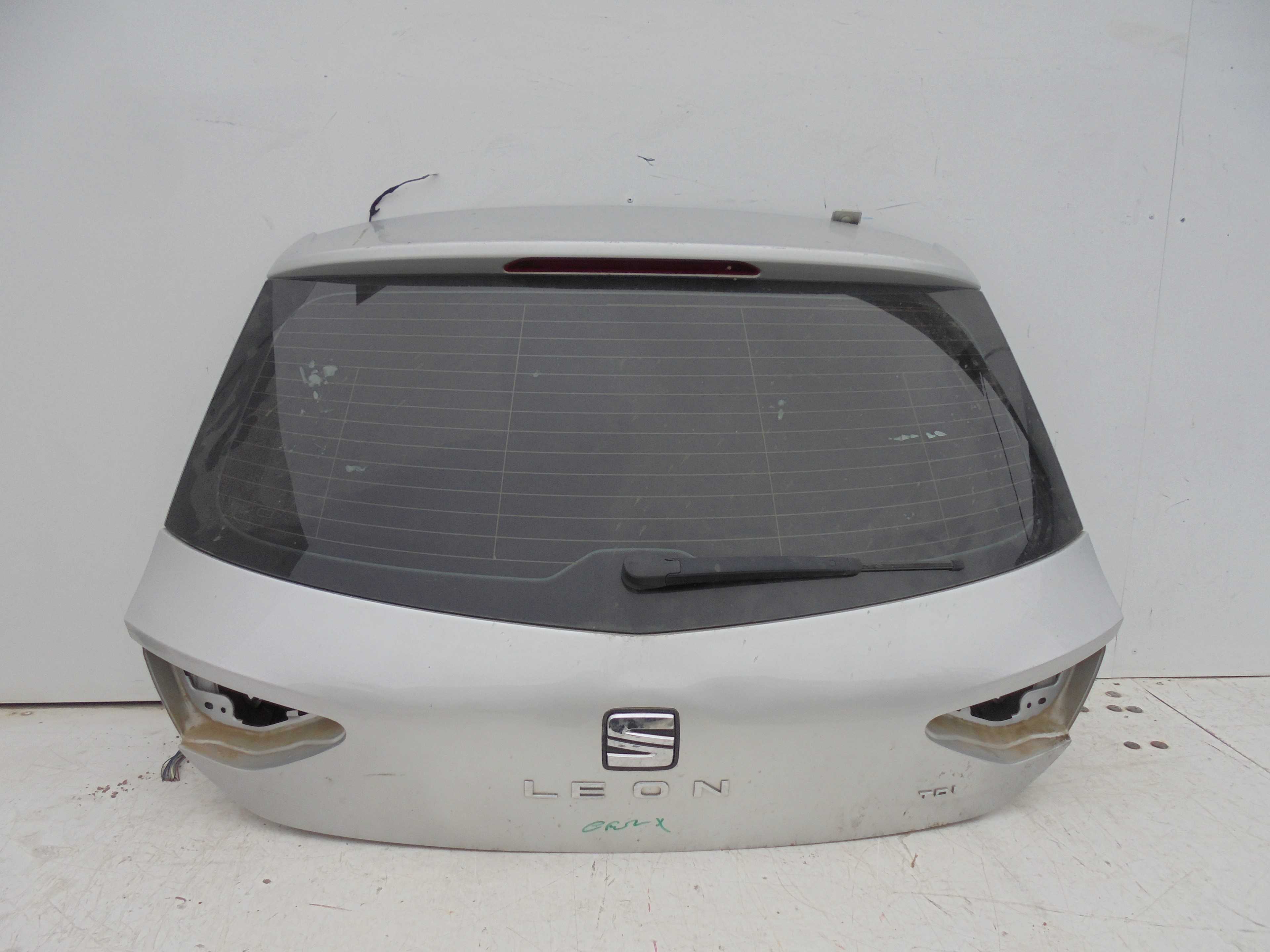 Recambio de porton trasero para seat leon (5f1) i-tech referencia OEM IAM   