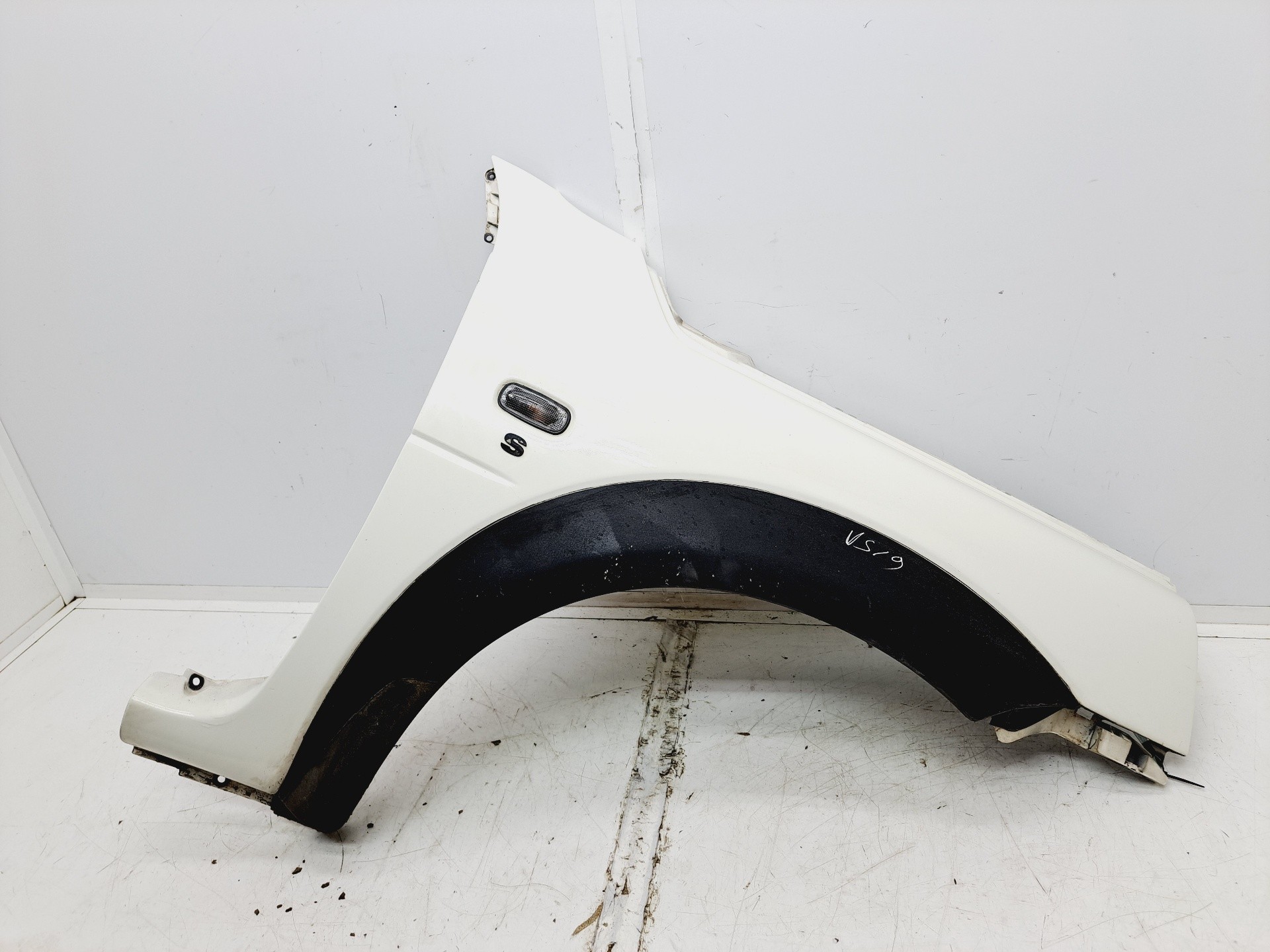 Recambio de aleta delantera derecha para land rover freelander baikal referencia OEM IAM  ASB490120 