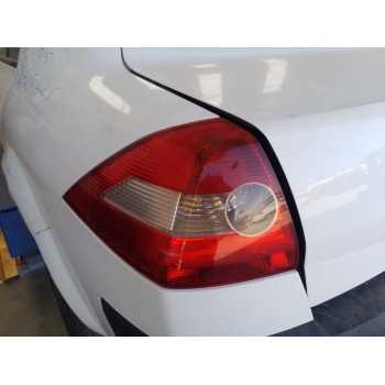 PILOTO TRASERO IZQUIERDO 8200073236 