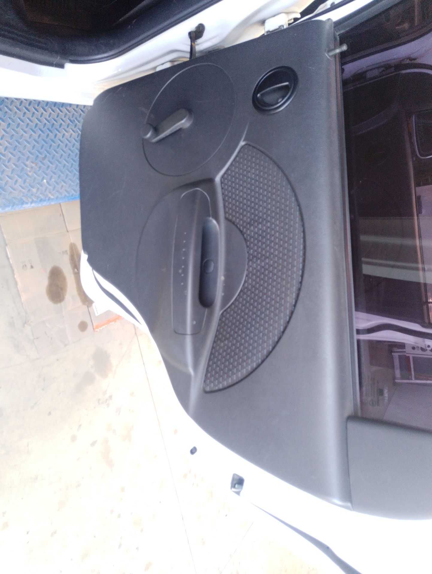Recambio de guarnecido puerta trasera derecha para chevrolet aveo / kalos sedán (t250, t255) 1.4 referencia OEM IAM   