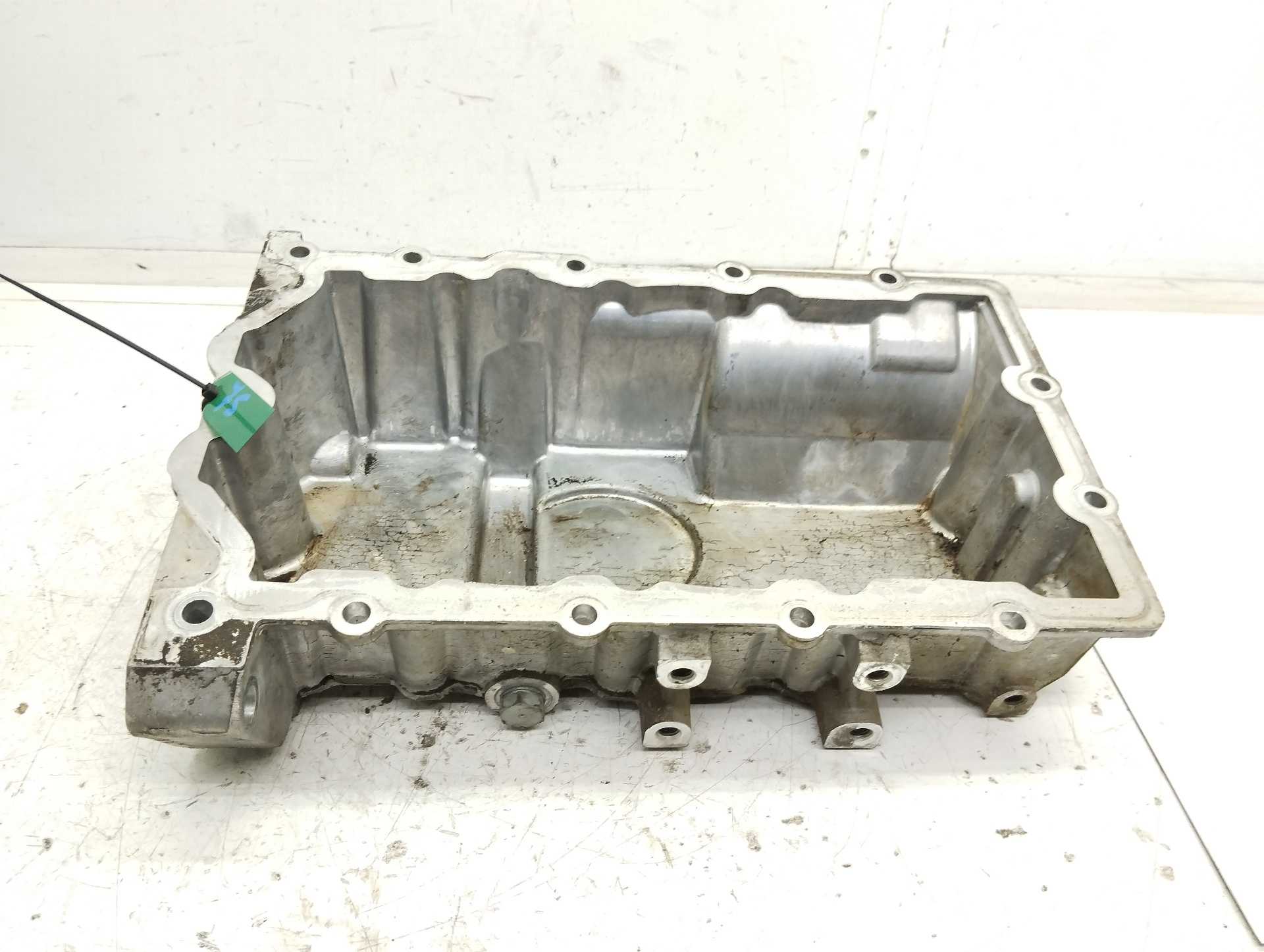 Recambio de carter para bmw mini (r50,r53) one referencia OEM IAM 04777834AB  