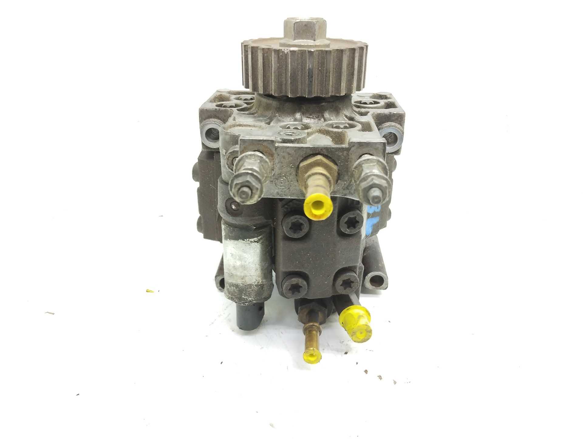 Recambio de bomba inyeccion para peugeot 407 coupe básico referencia OEM IAM 4S7Q9B395AJ A2C20003757 SIEMENS