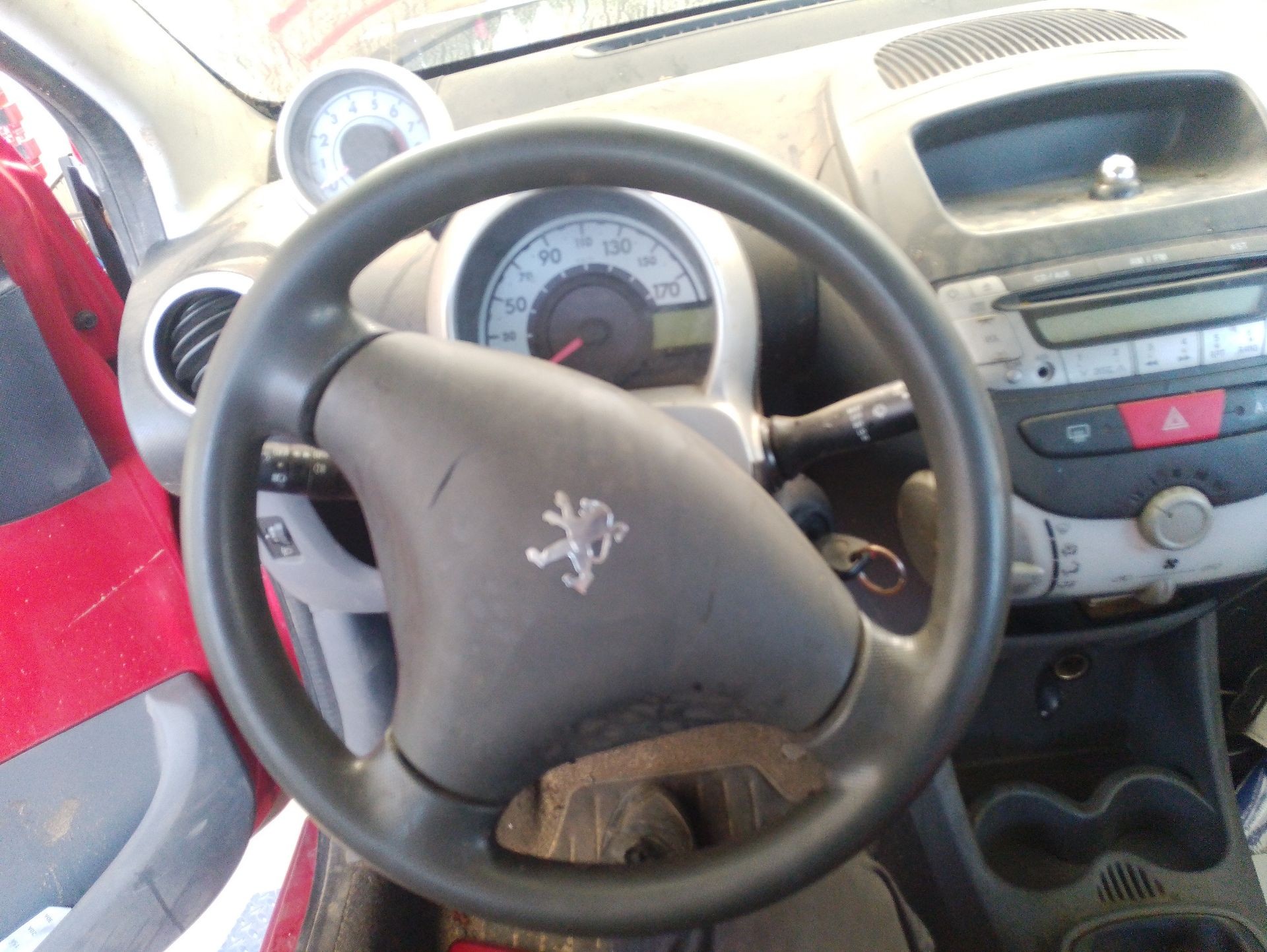 Recambio de volante para peugeot 107 (pm_, pn_) 1.0 referencia OEM IAM   