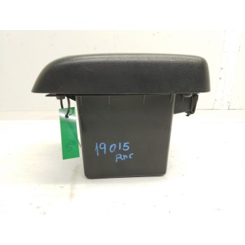 Recambio de apoyabrazos central para land rover freelander baikal referencia OEM IAM FHM100330 FHM100330PUY FJB500280PUY