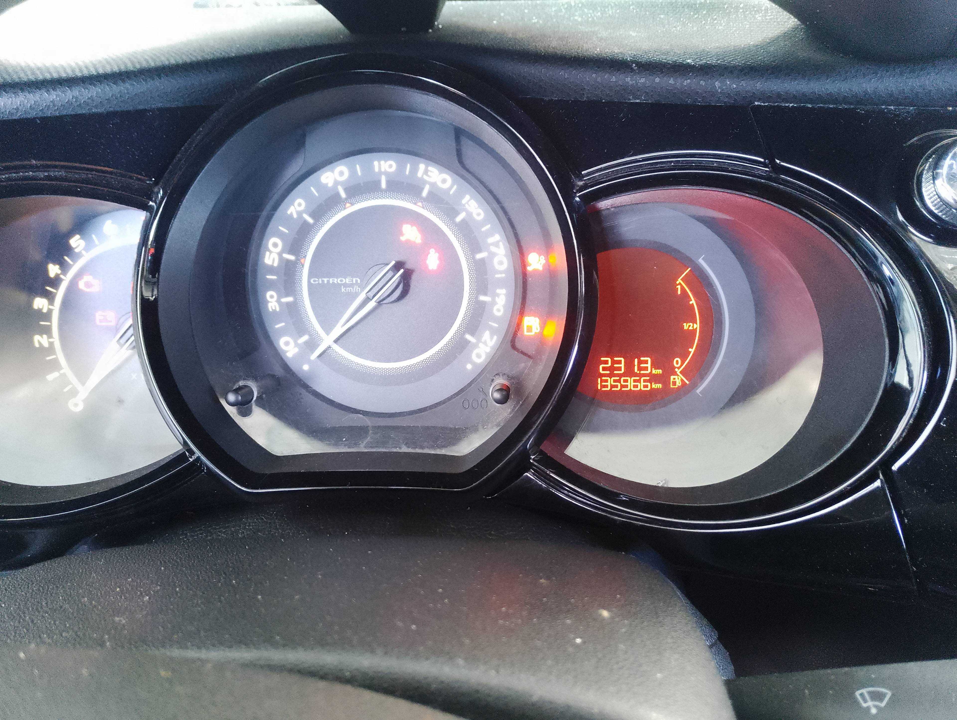 Recambio de cuadro instrumentos para citroën c3 attraction referencia OEM IAM   