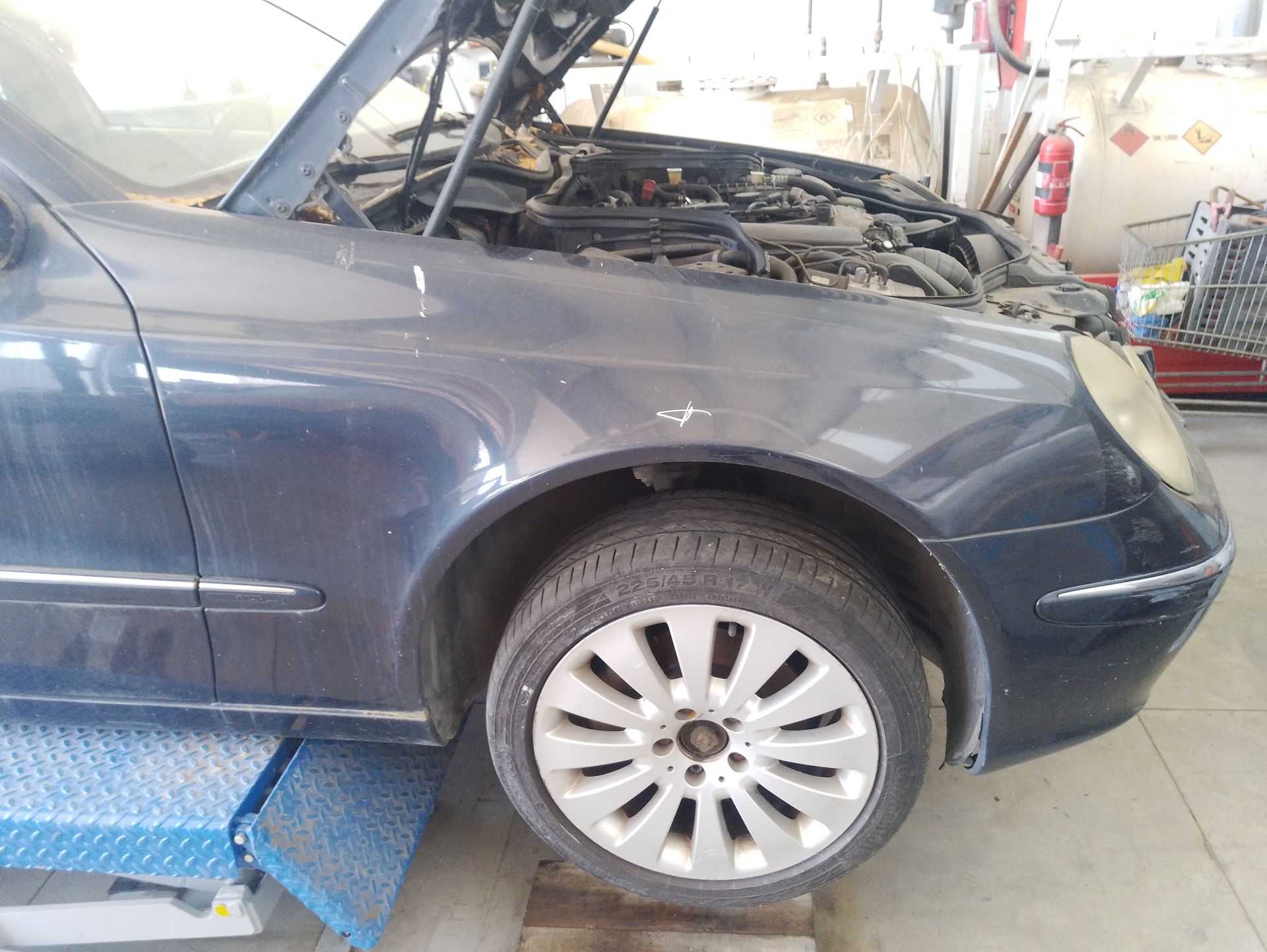Recambio de aleta delantera derecha para mercedes-benz clase e (w211) e 270 cdi (211.016) referencia OEM IAM 2118801418  