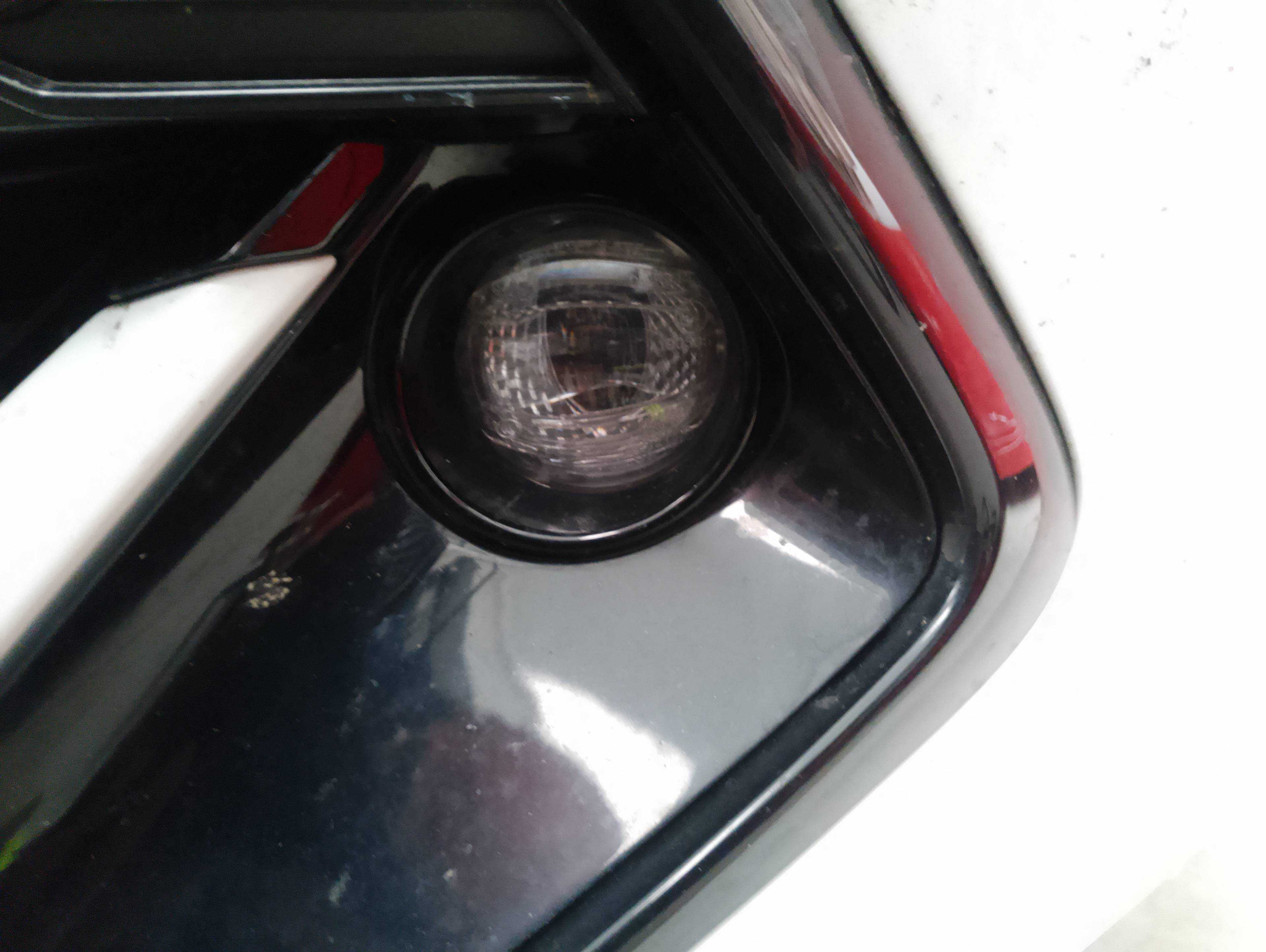 Recambio de faro antiniebla izquierdo para toyota corolla hybrid (e21) 1.8 referencia OEM IAM   