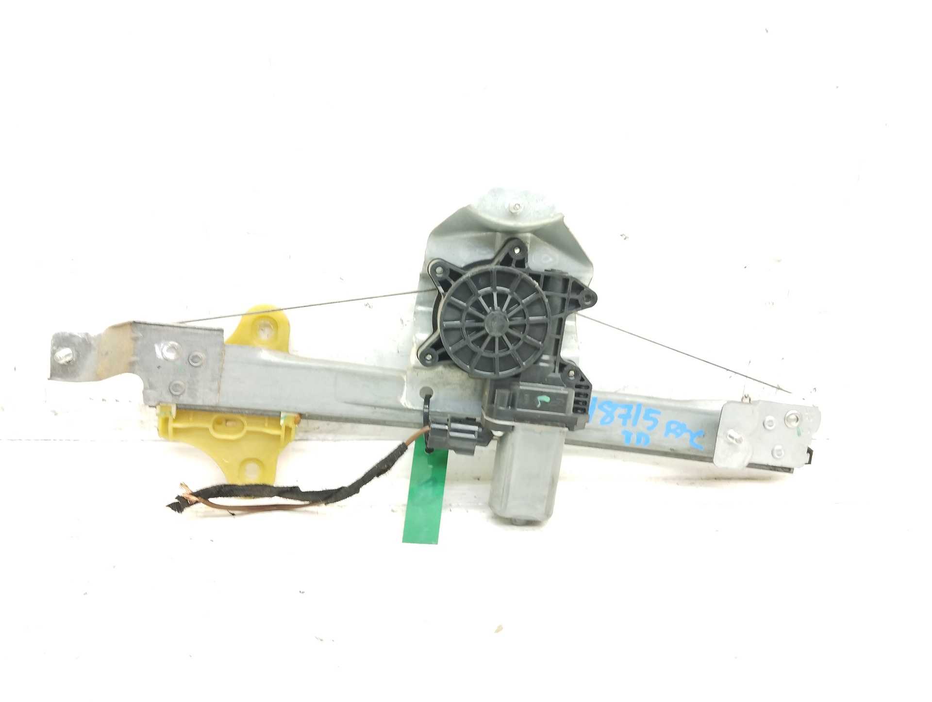 Recambio de elevalunas trasero derecho para renault captur dynamique referencia OEM IAM 12800147101D 9030352B 