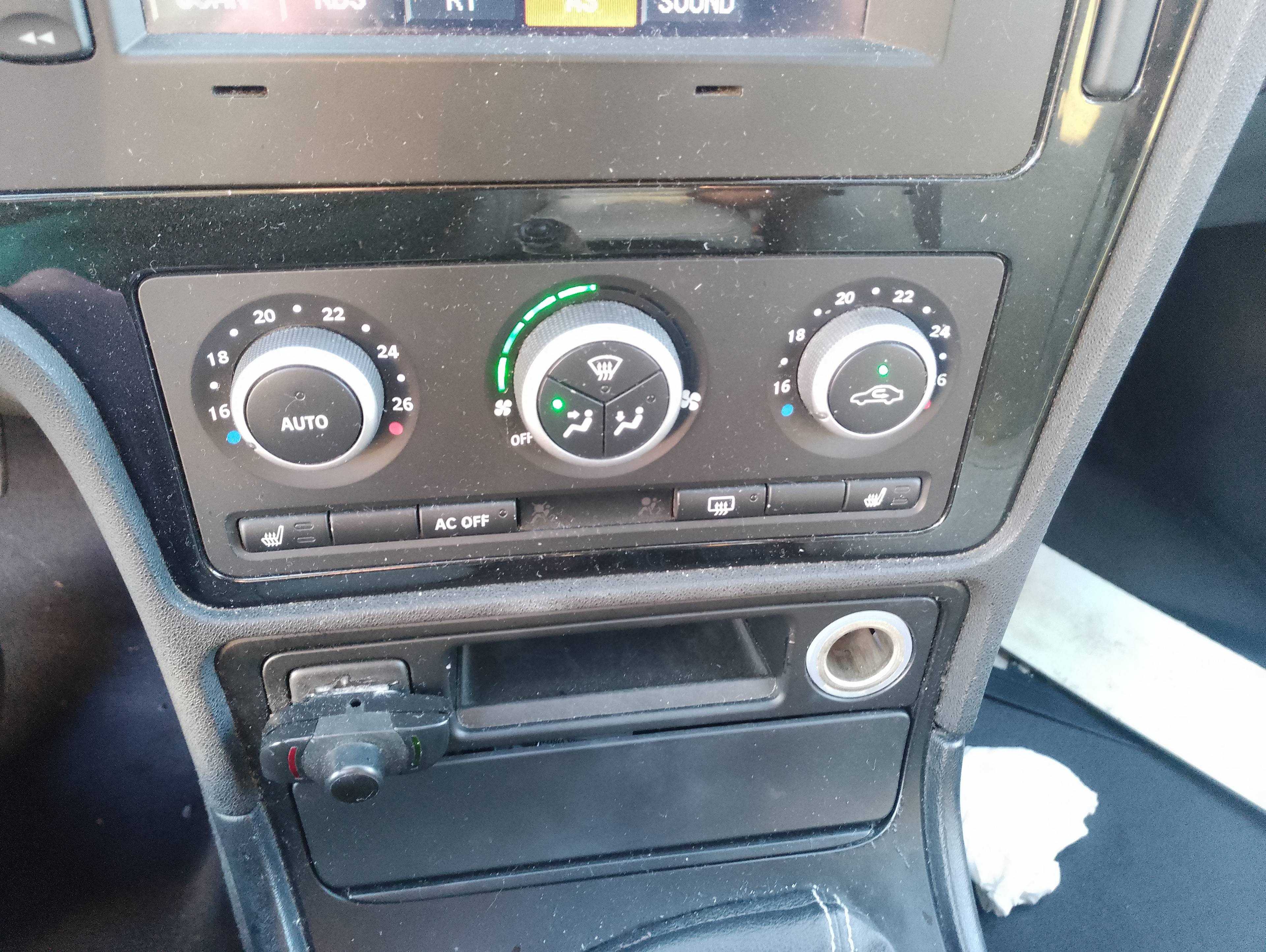 Recambio de mando climatizador para saab 9-5 berlina 1.9 tid linear sport referencia OEM IAM   