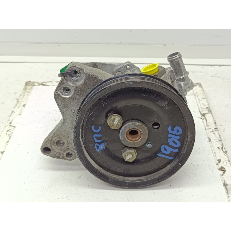 Recambio de bomba direccion para land rover freelander baikal referencia OEM IAM  QVB101453 QVB101453E