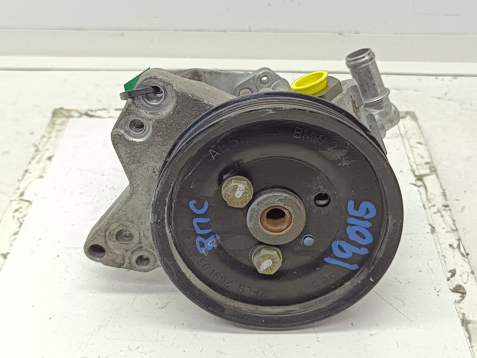 Recambio de bomba direccion para land rover freelander baikal referencia OEM IAM  QVB101453 QVB101453E