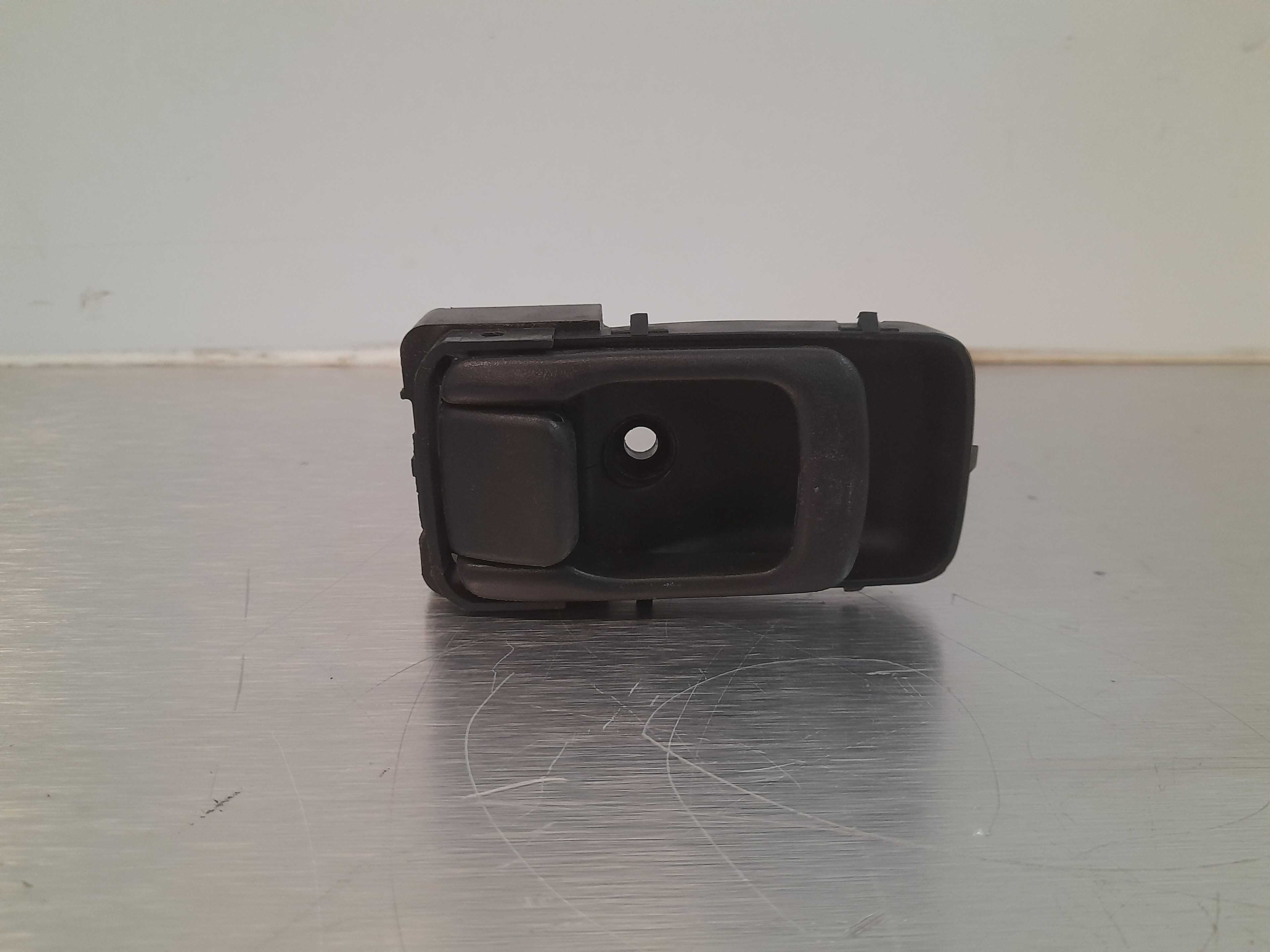 Recambio de maneta interior delantera derecha para nissan almera (n15) 2.0 diesel referencia OEM IAM   