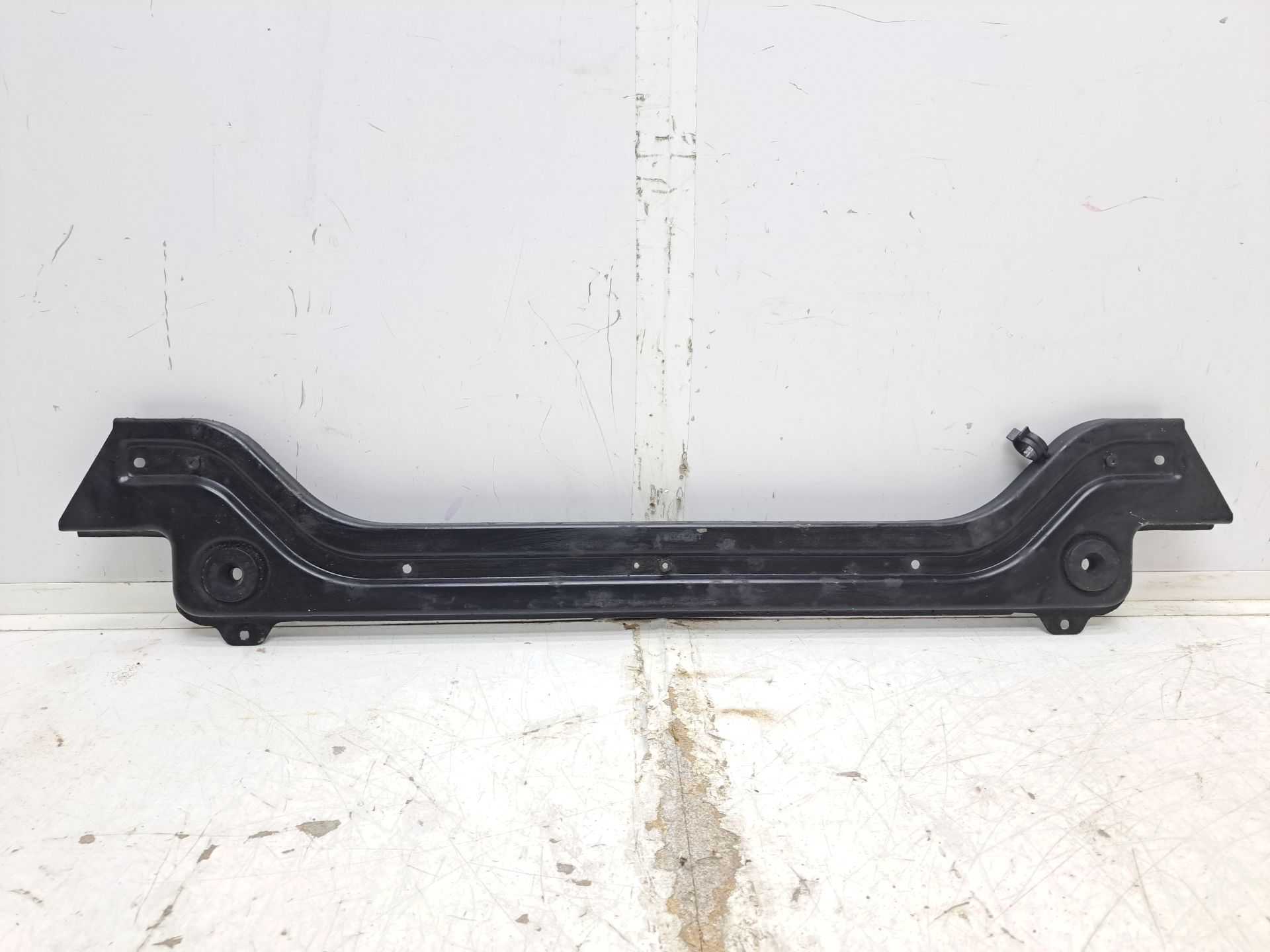 Recambio de travesaño inferior para mercedes-benz clase gl (x164) 350 bluetec (164.824) referencia OEM IAM   