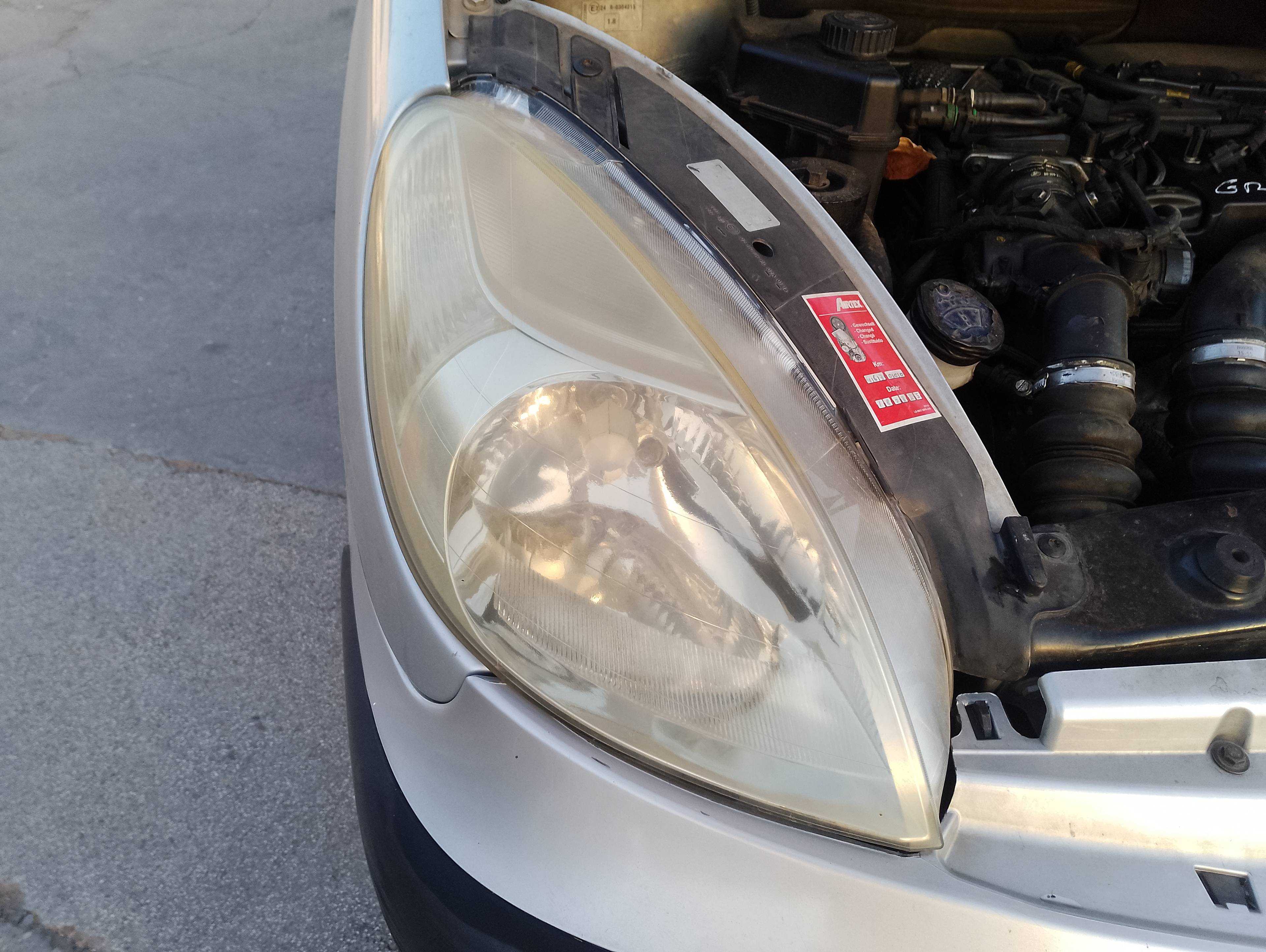 Recambio de faro derecho para citroën xsara picasso 1.6 hdi 90 exclusive referencia OEM IAM   
