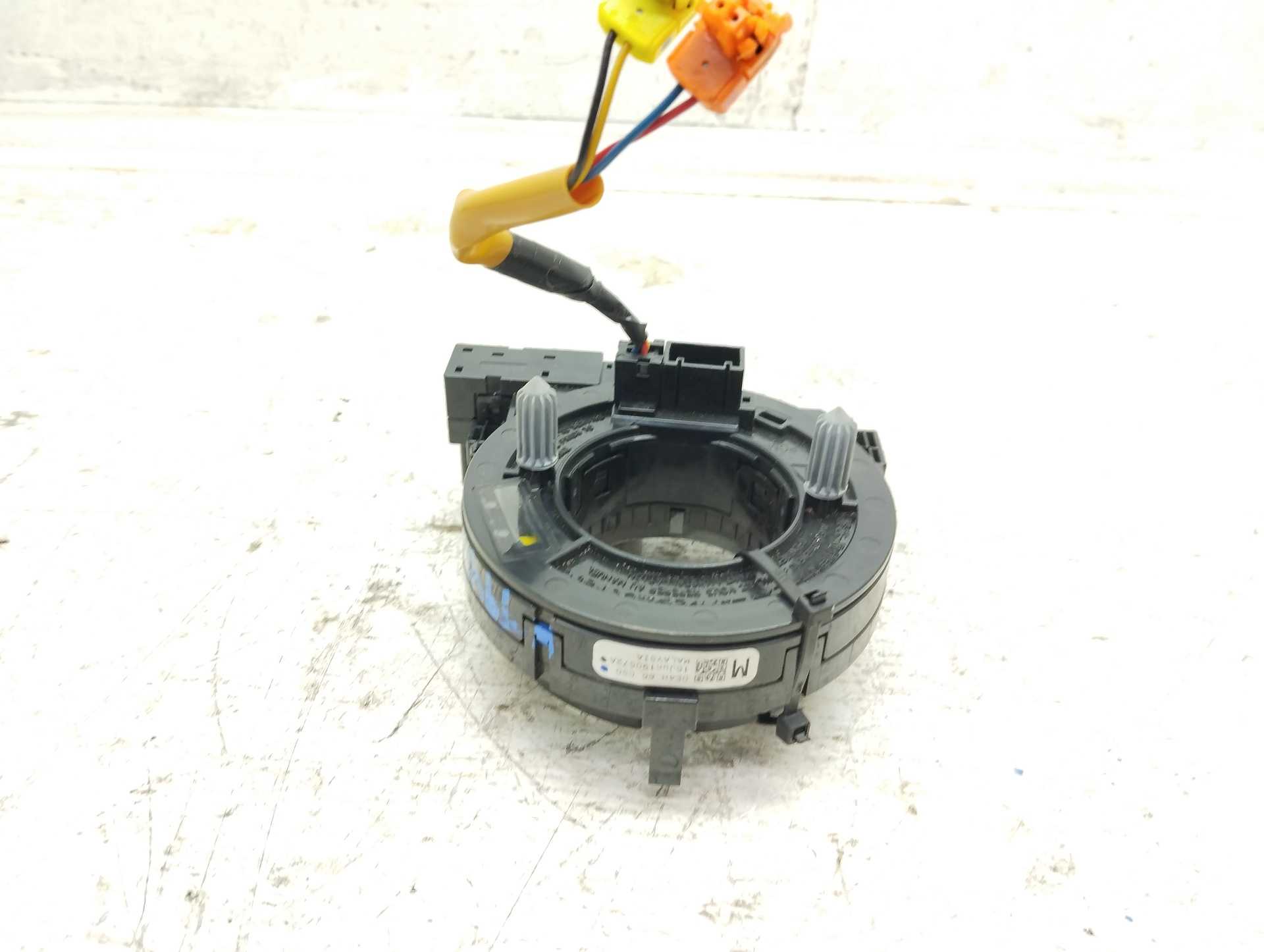 Recambio de anillo airbag para mazda cx-3 center-line referencia OEM IAM DE4H66CS0  