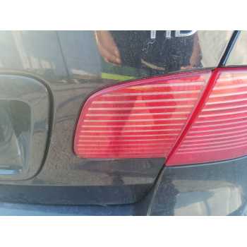 PILOTO PORTON TRASERO DERECHO 