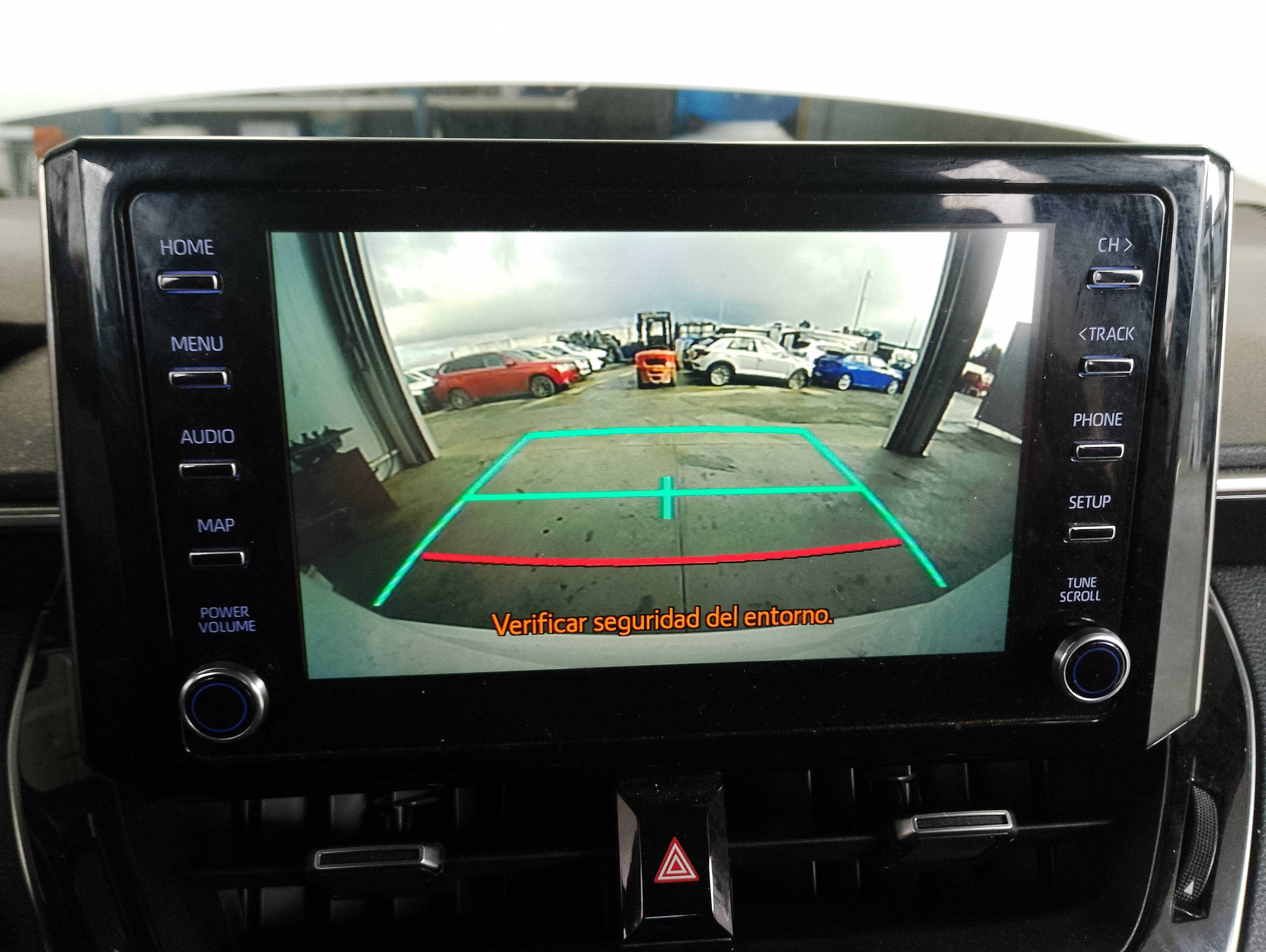 Recambio de pantalla multifuncion para toyota corolla hybrid (e21) 1.8 referencia OEM IAM   