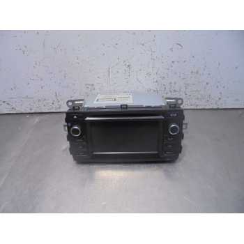 Recambio de pantalla multifuncion para toyota auris hybrid active referencia OEM IAM 8614002010  